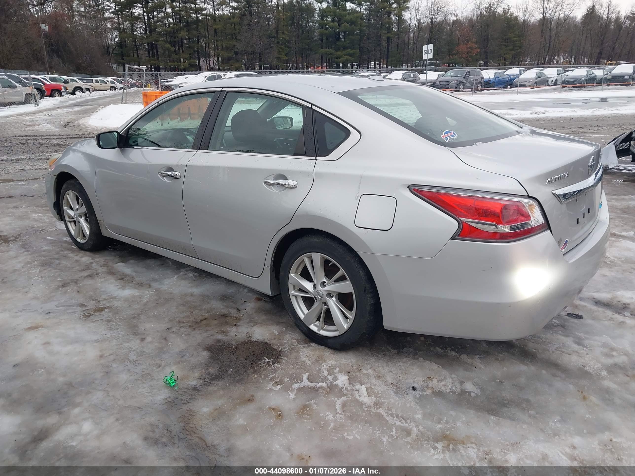 NISSAN ALTIMA image 3
