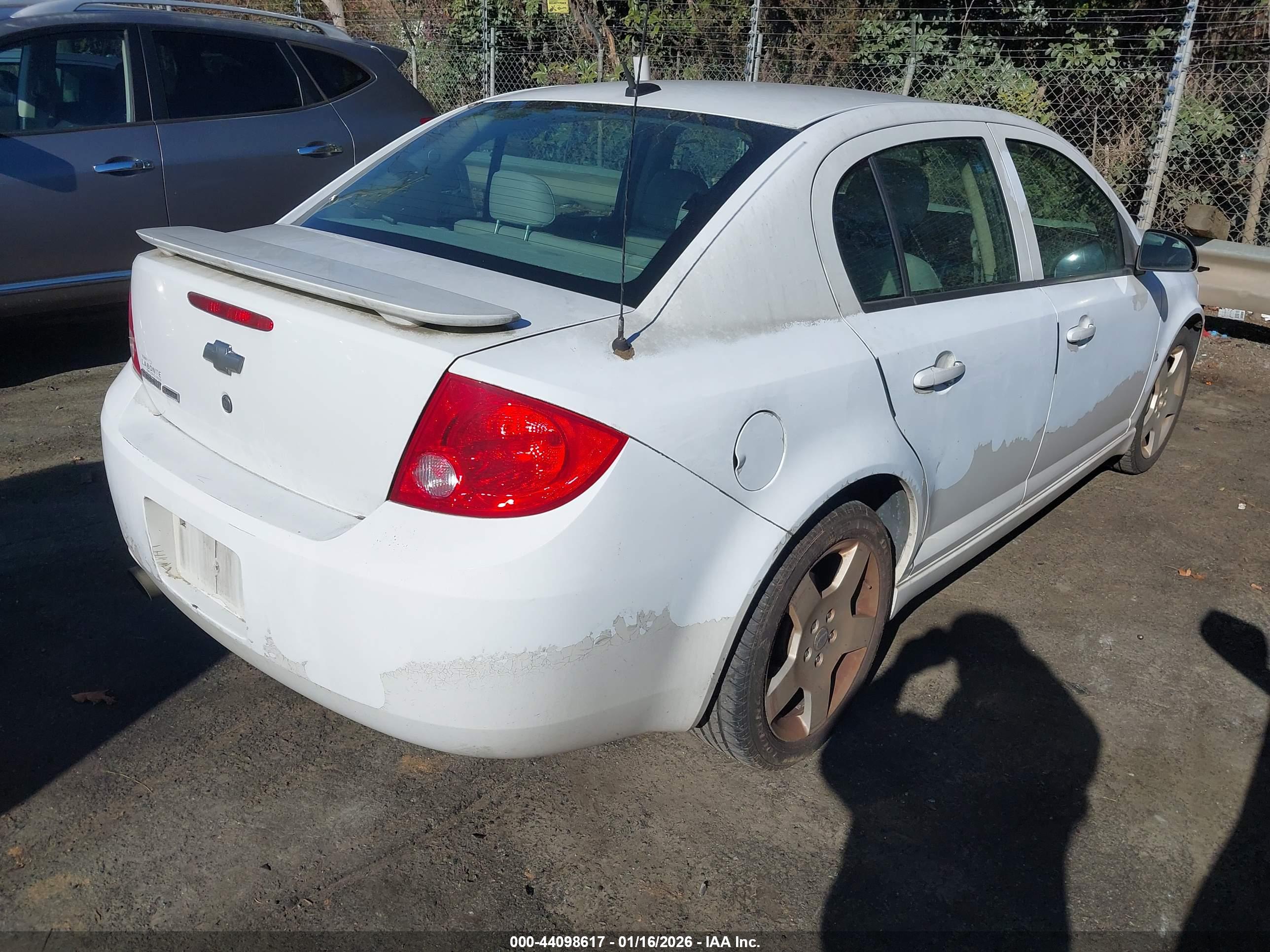 CHEVROLET COBALT image 4