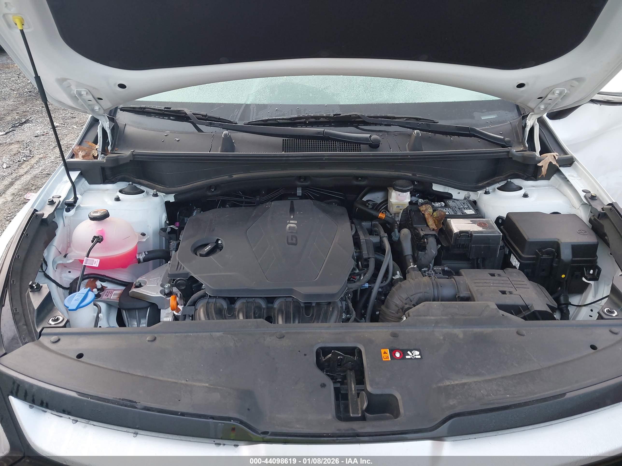 KIA SPORTAGE image 10