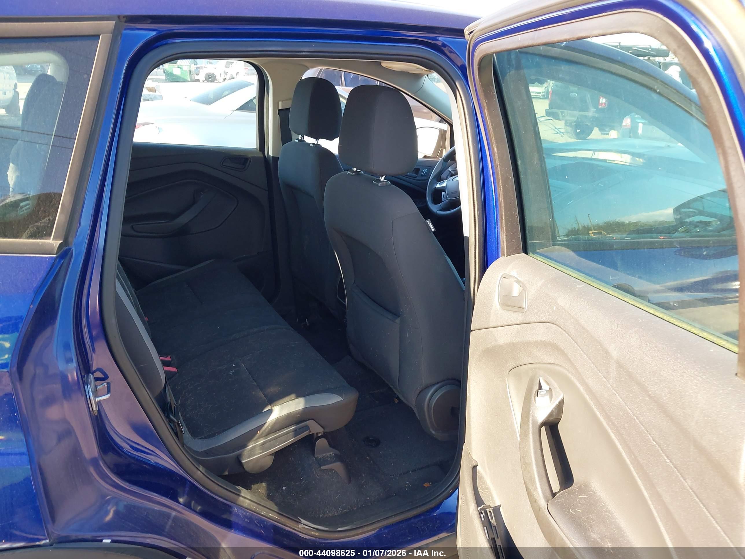 FORD ESCAPE image 8