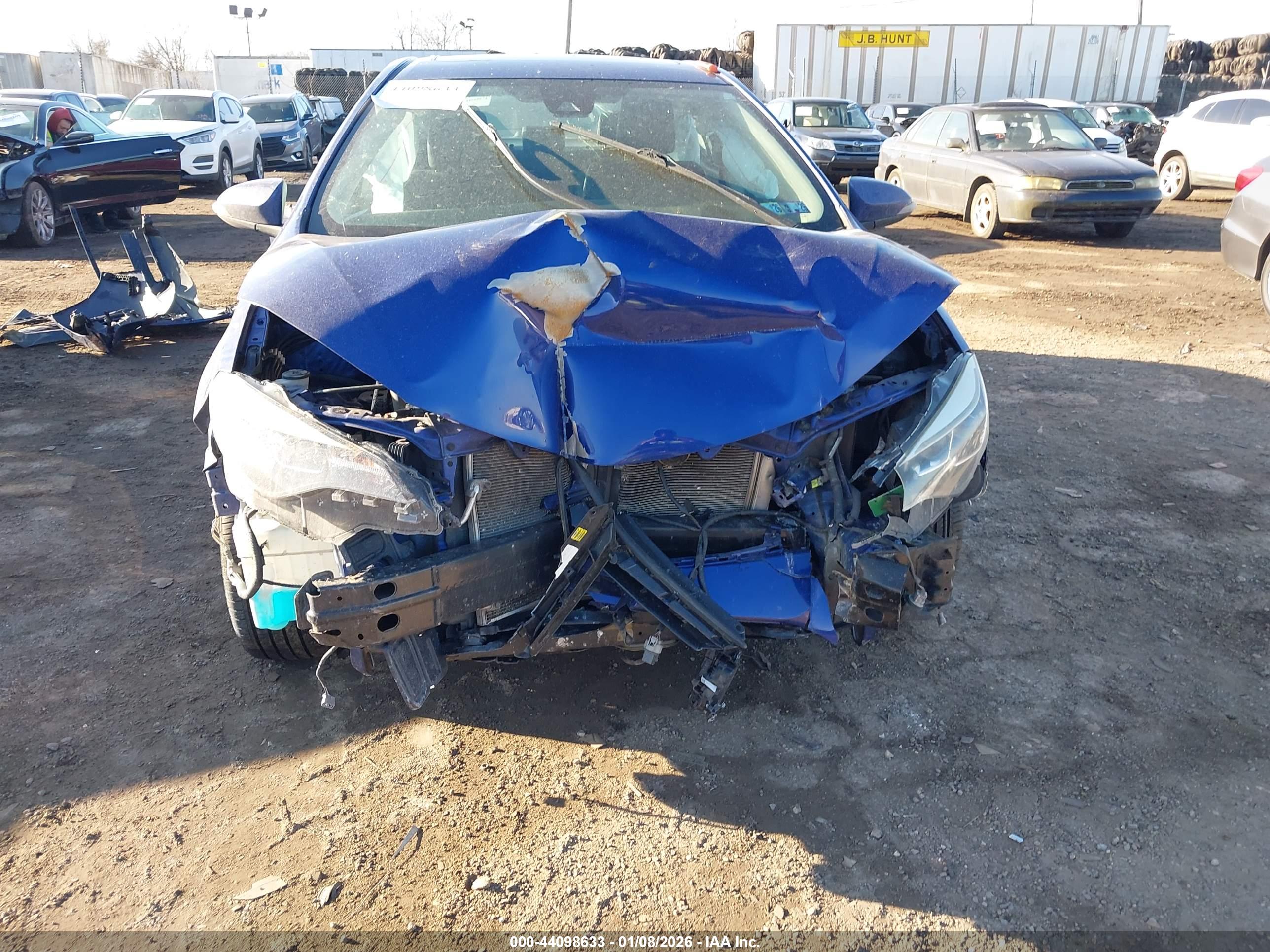 TOYOTA COROLLA image 6