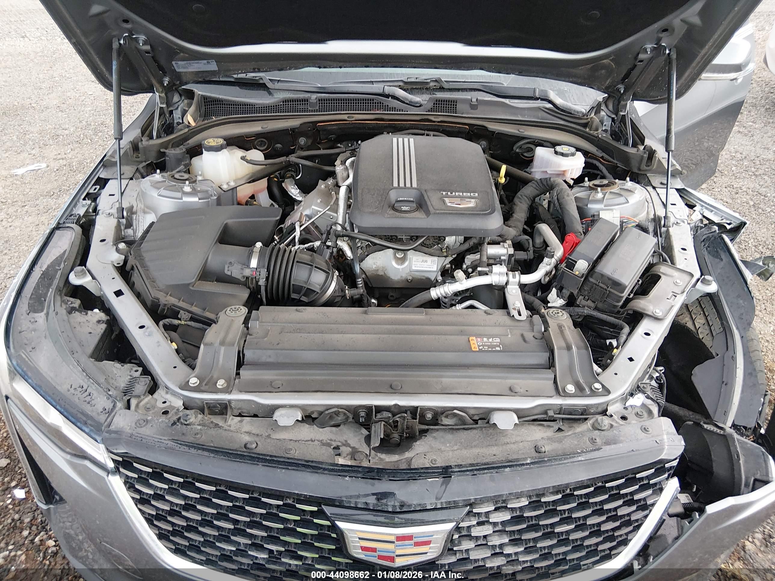 CADILLAC CT4 image 10