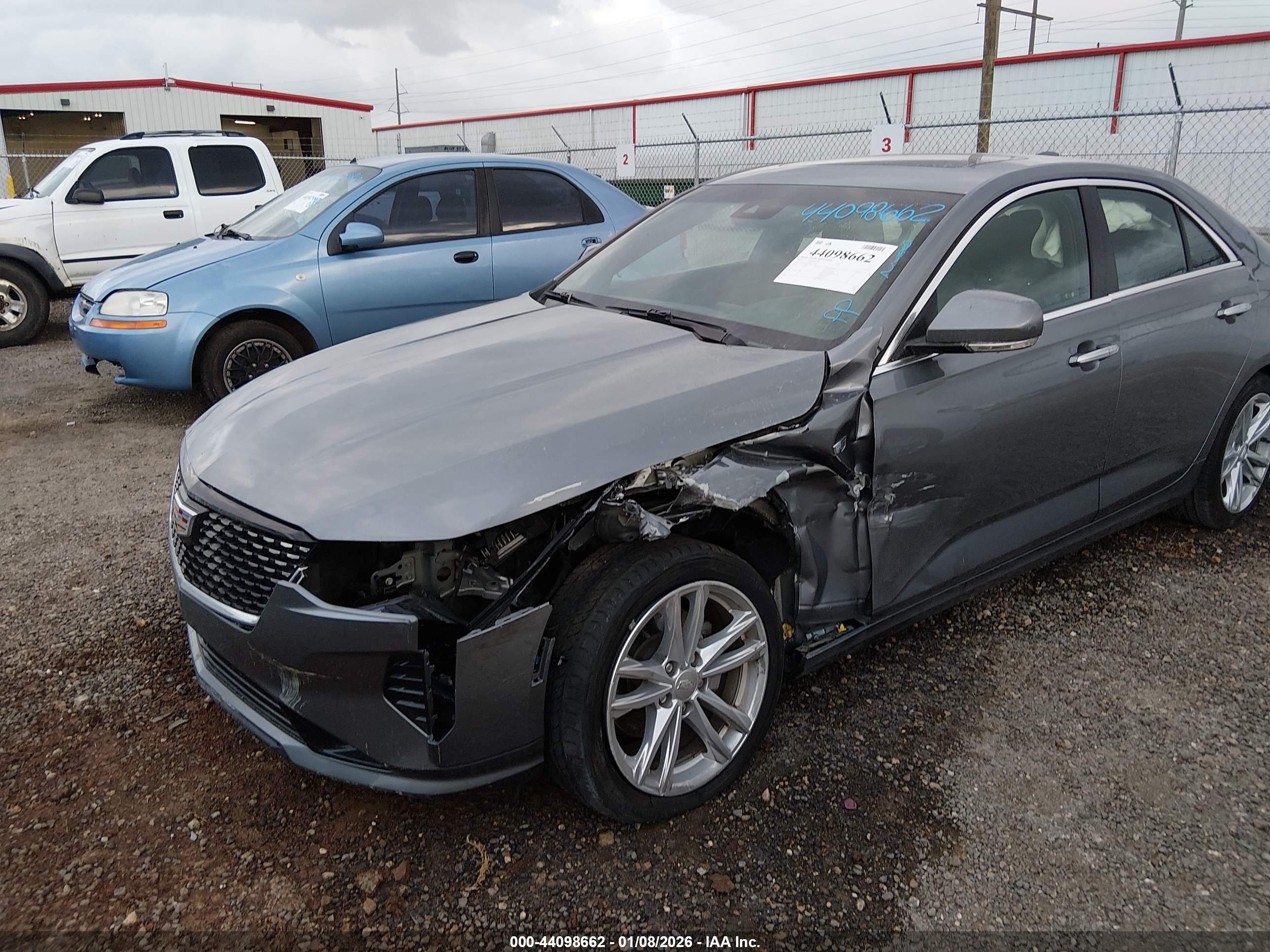 CADILLAC CT4 image 6