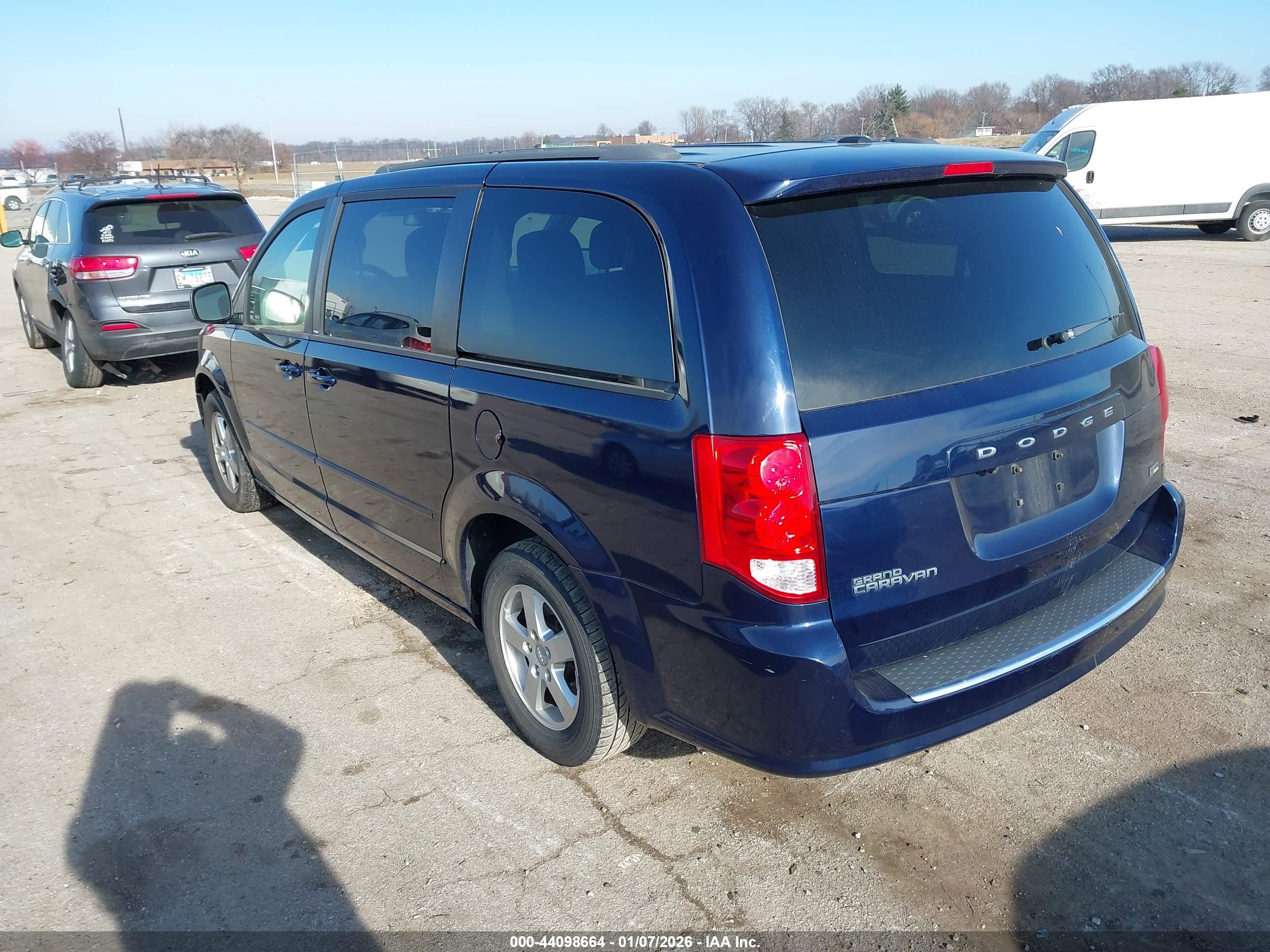 DODGE GRAND image 3