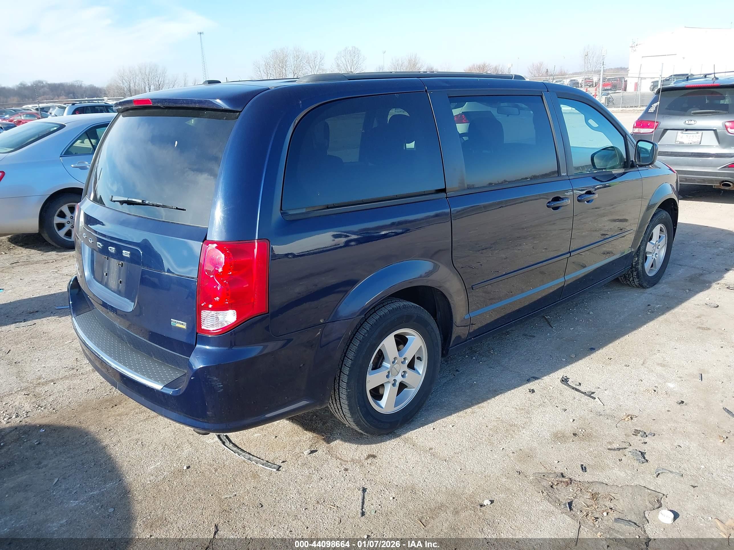 DODGE GRAND image 4