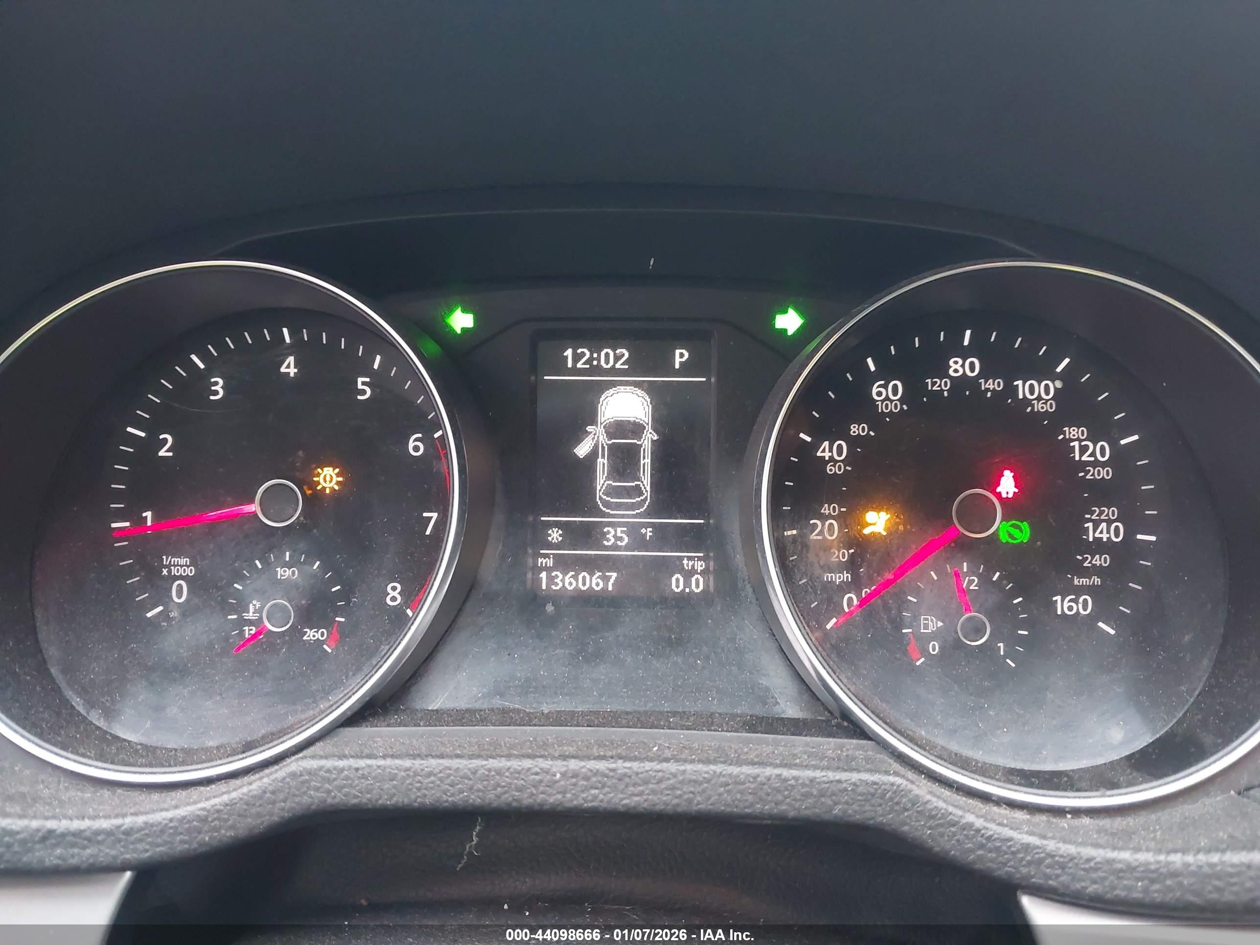 VOLKSWAGEN PASSAT image 7