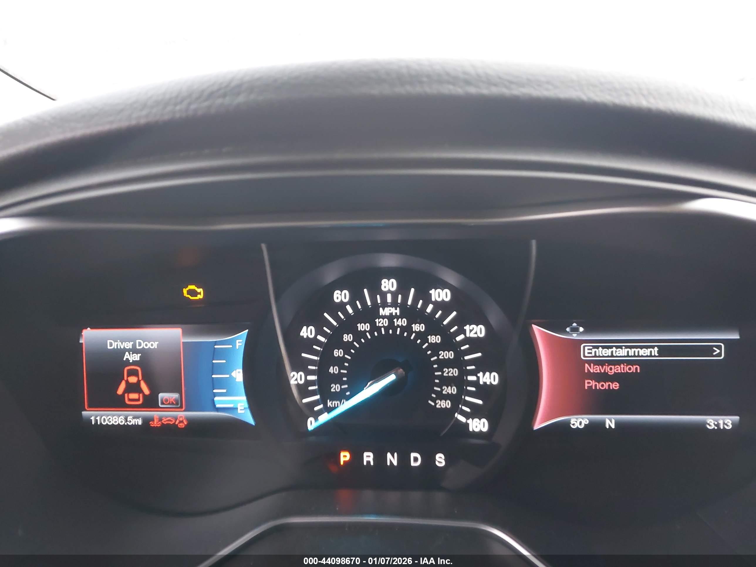 FORD FUSION image 7