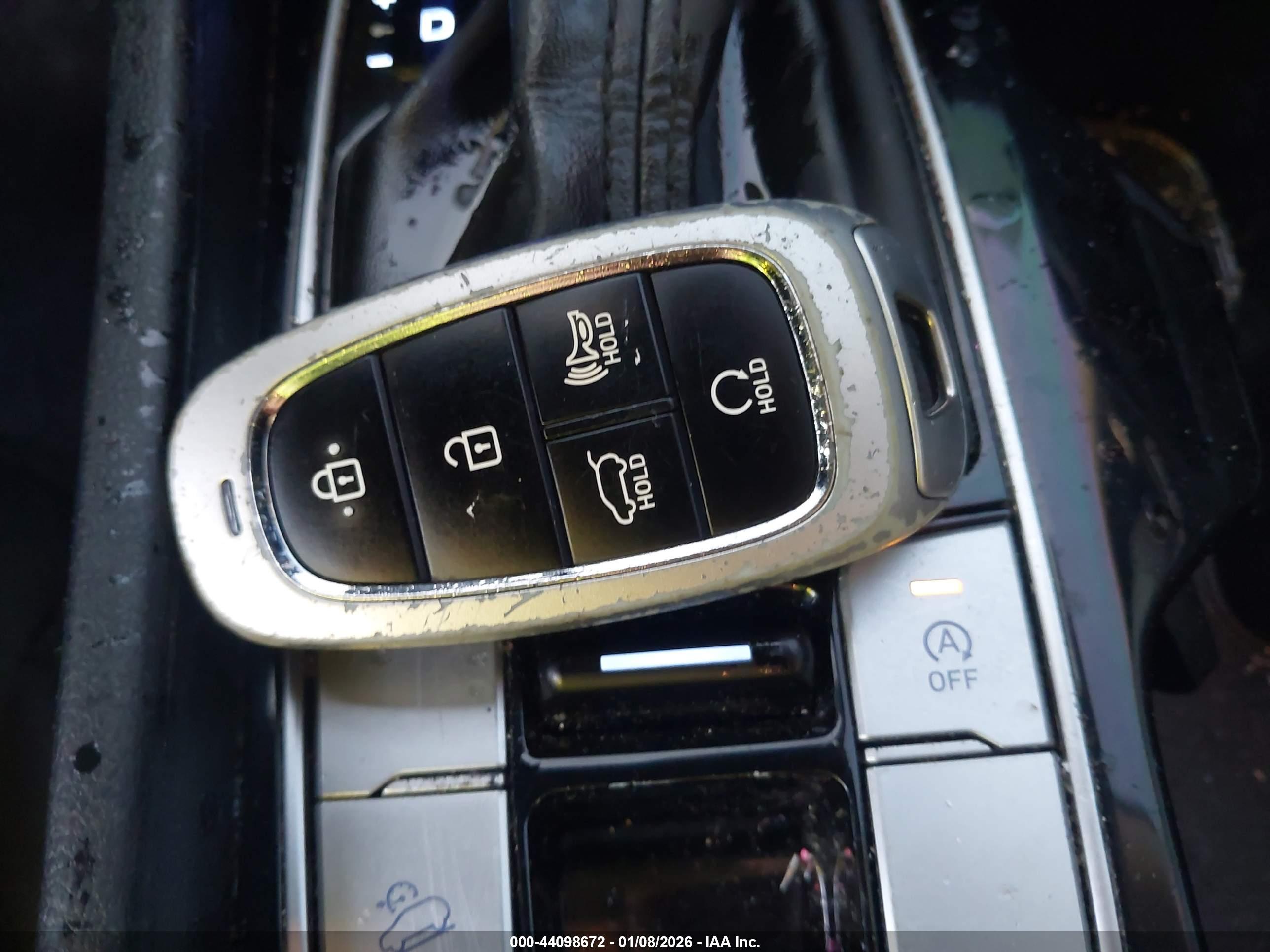 HYUNDAI TUCSON image 11