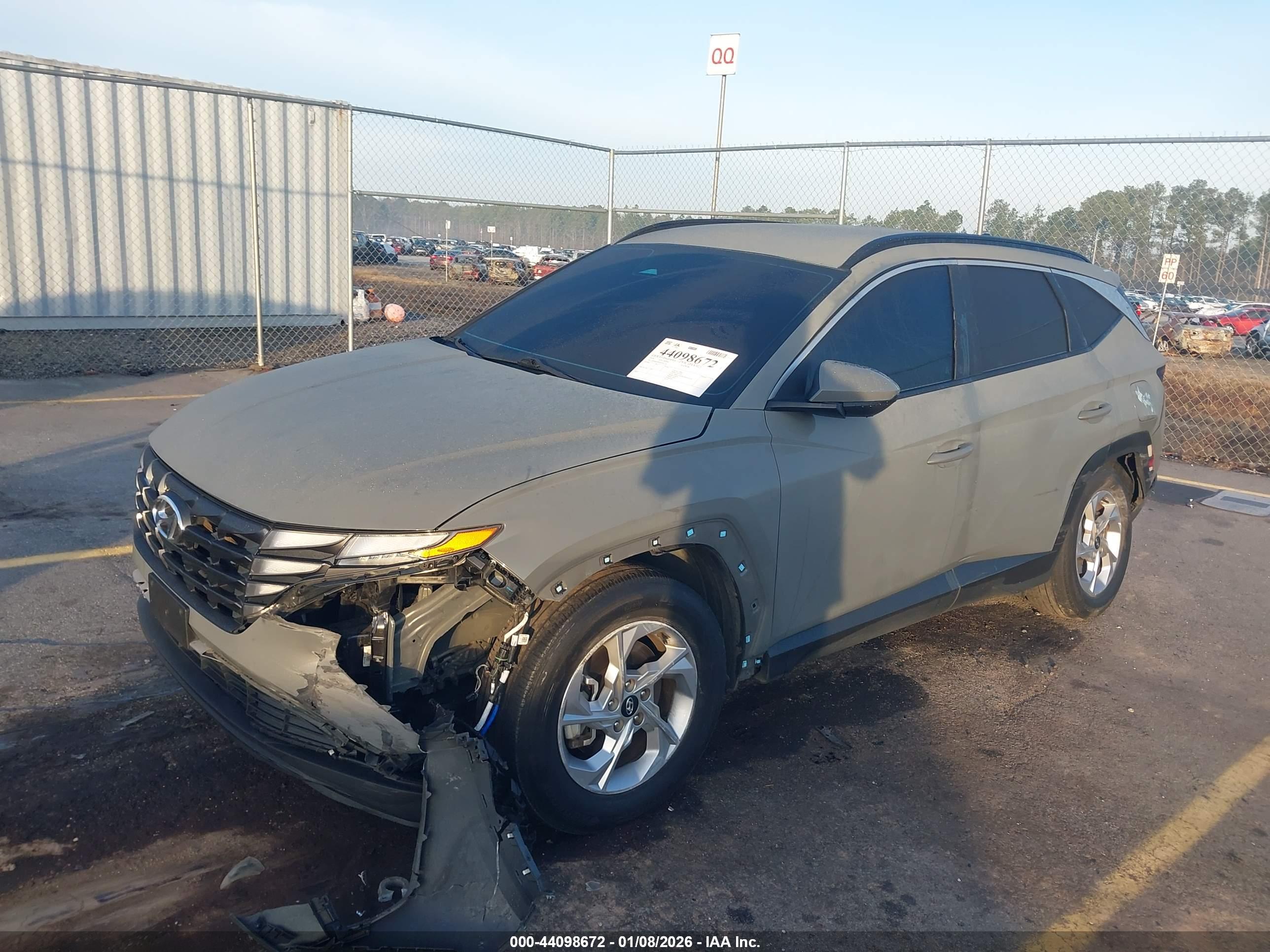 HYUNDAI TUCSON image 2