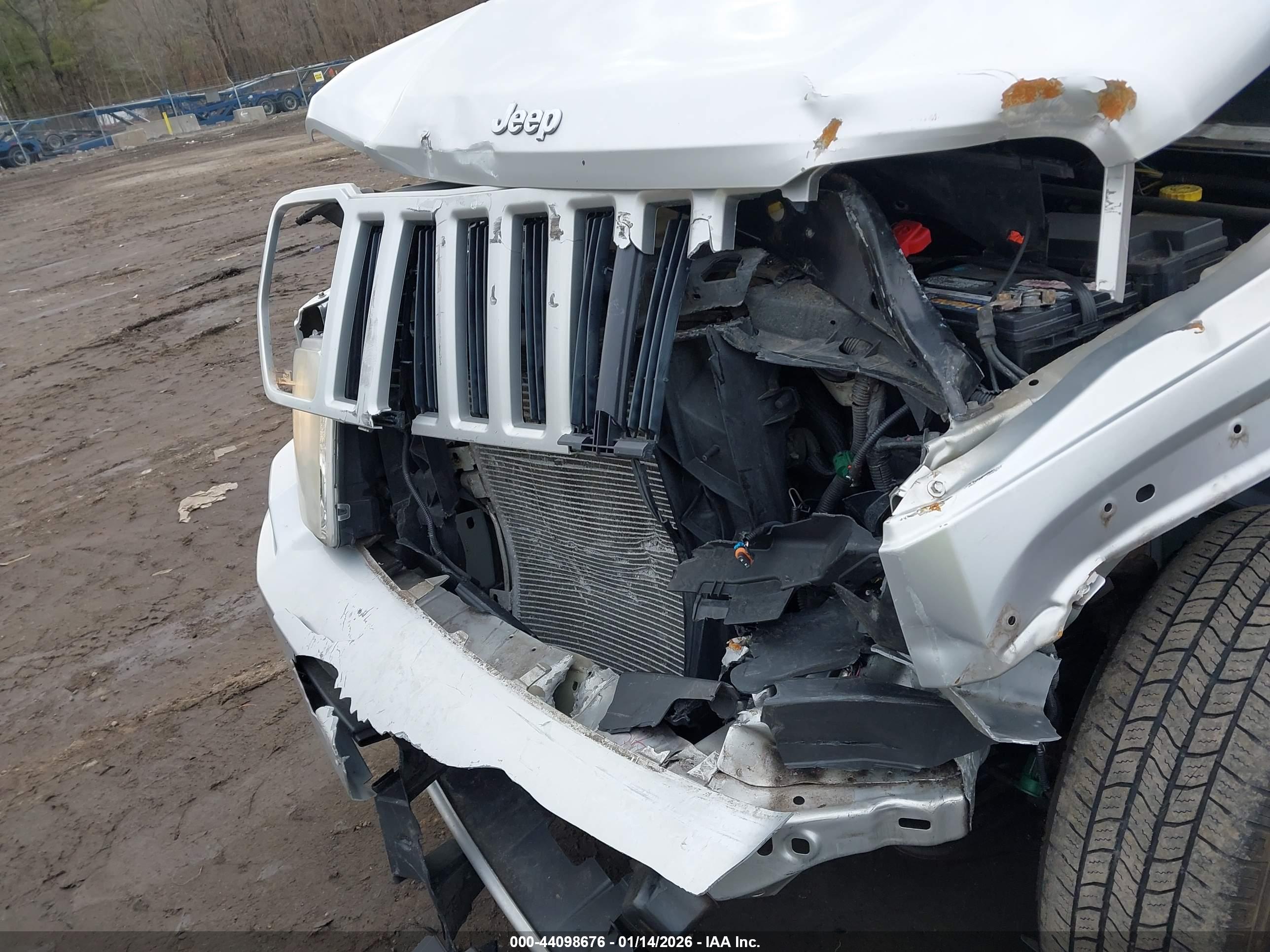JEEP LIBERTY image 6