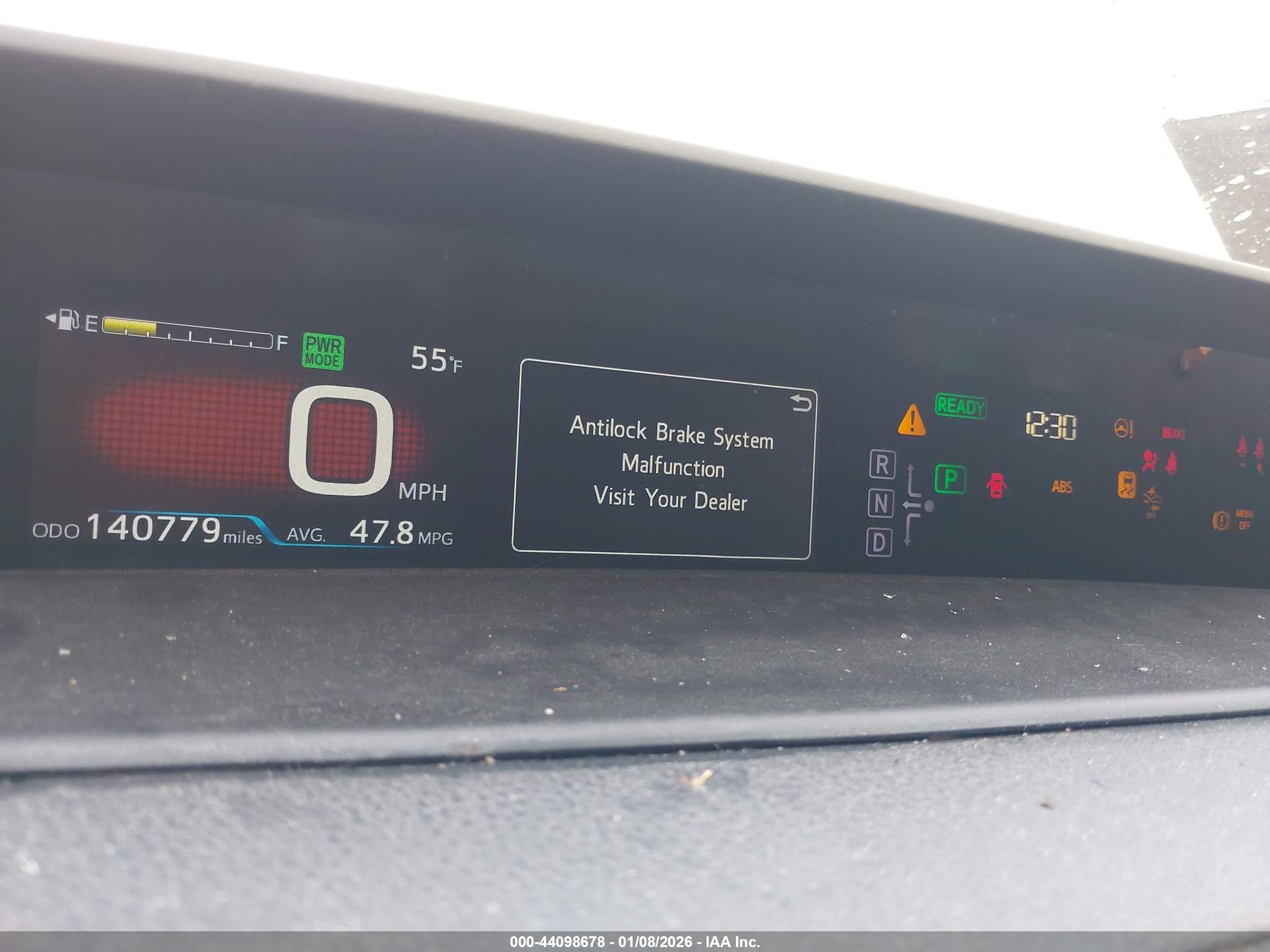 TOYOTA PRIUS image 7