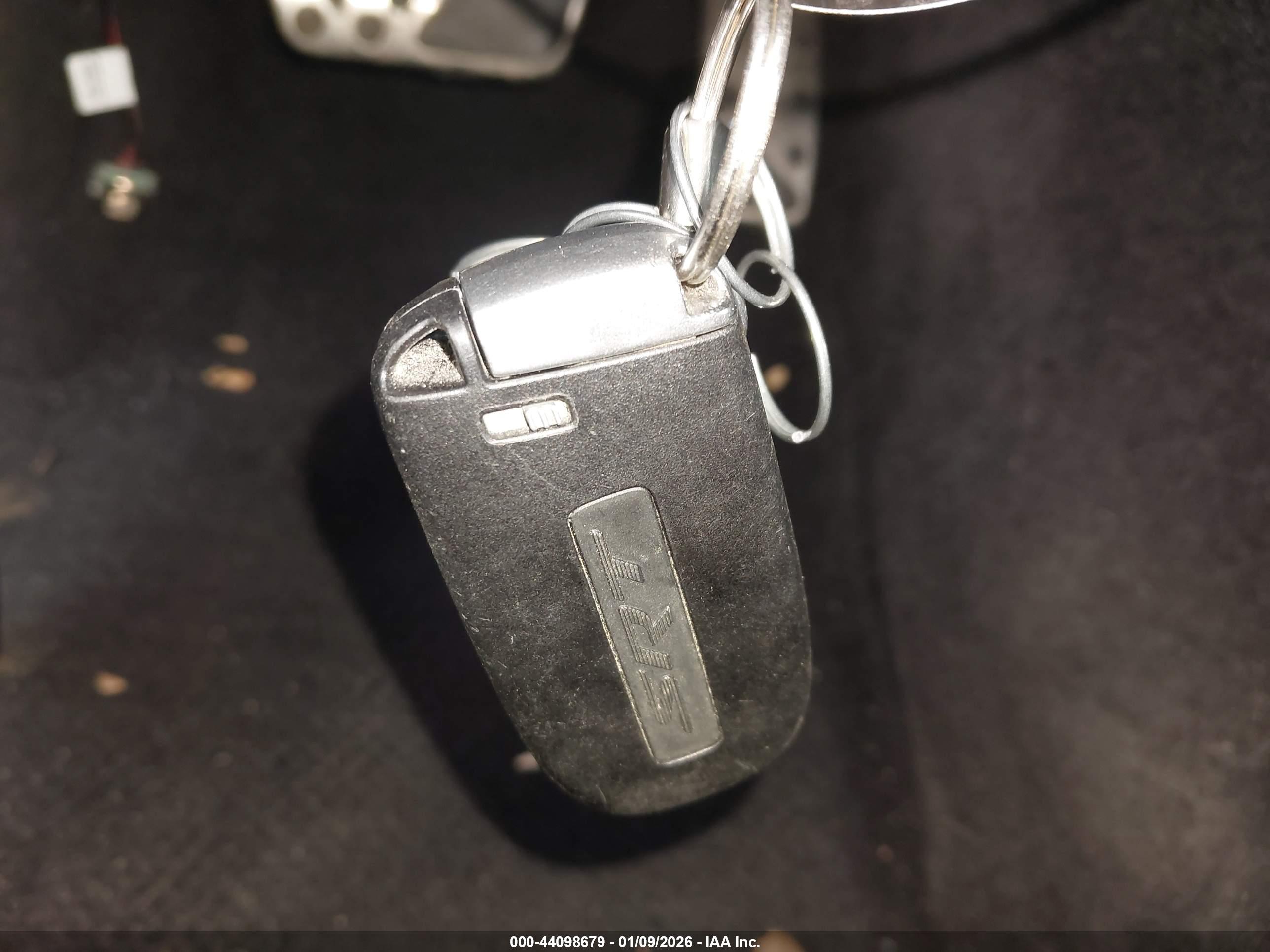 JEEP GRAND image 11