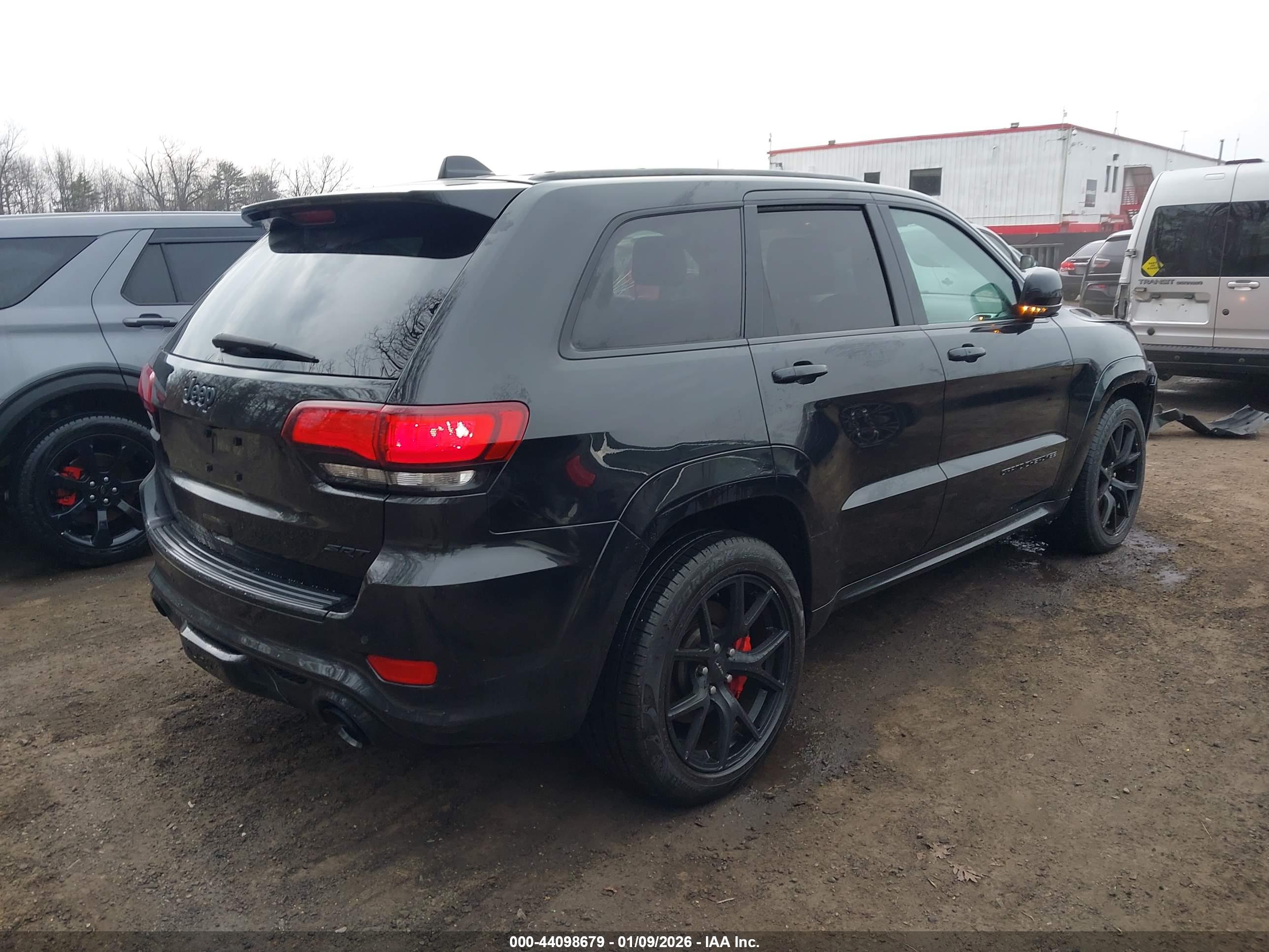 JEEP GRAND image 4