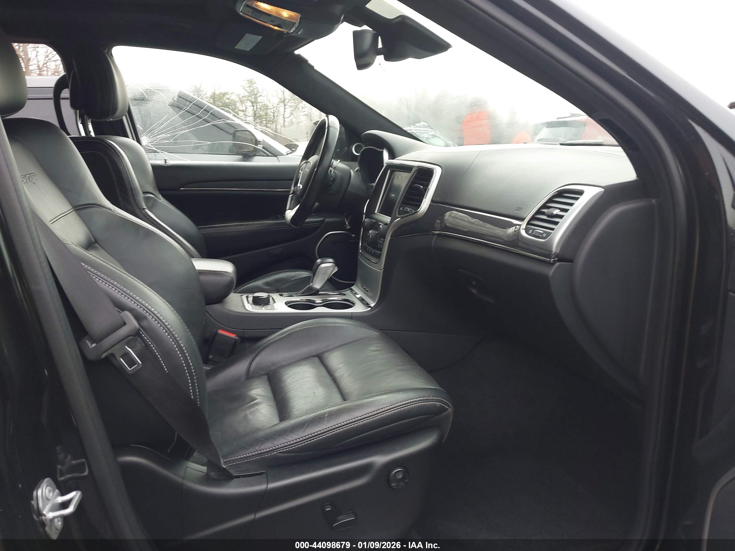 JEEP GRAND image 5
