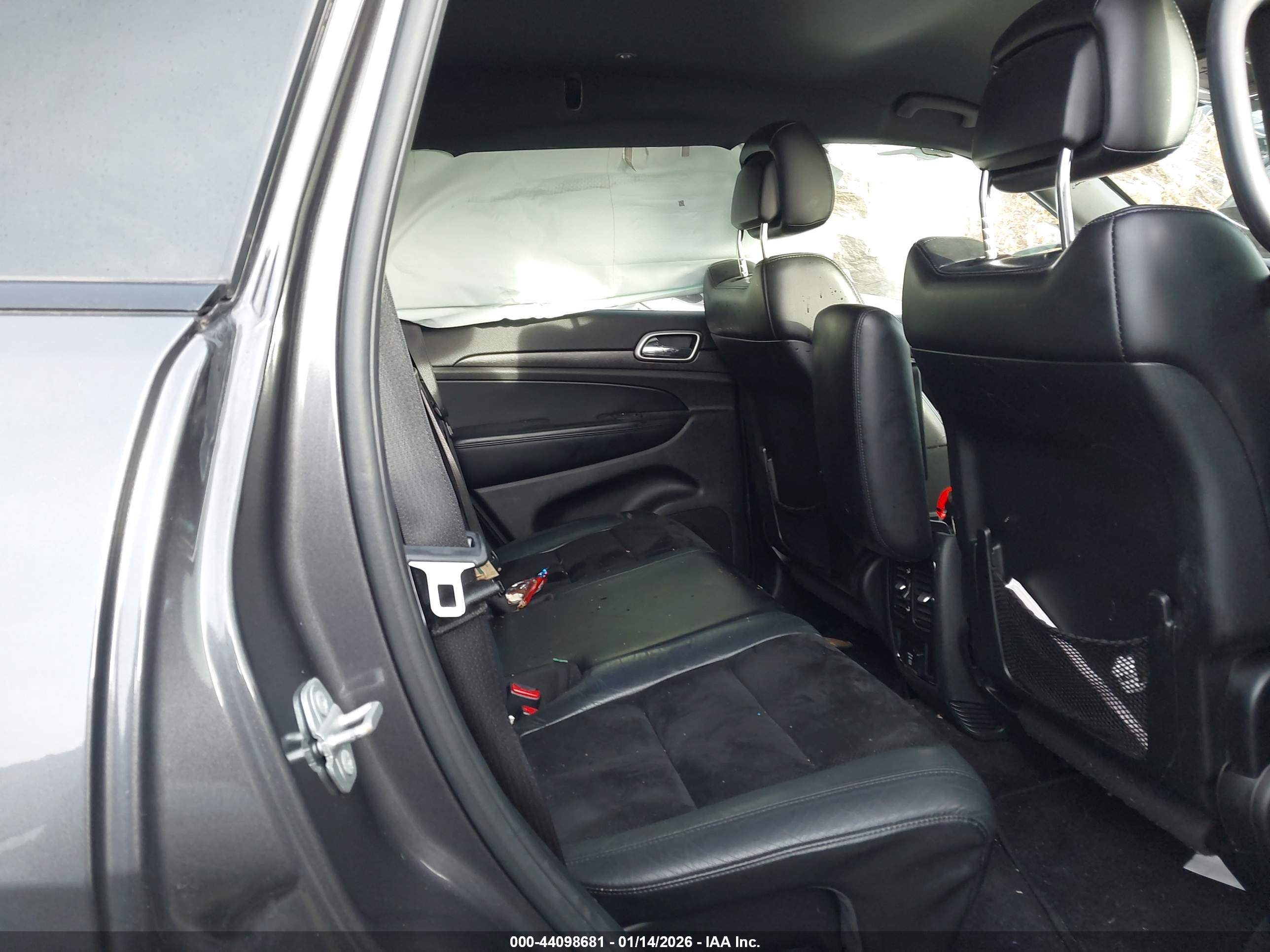 JEEP GRAND image 8