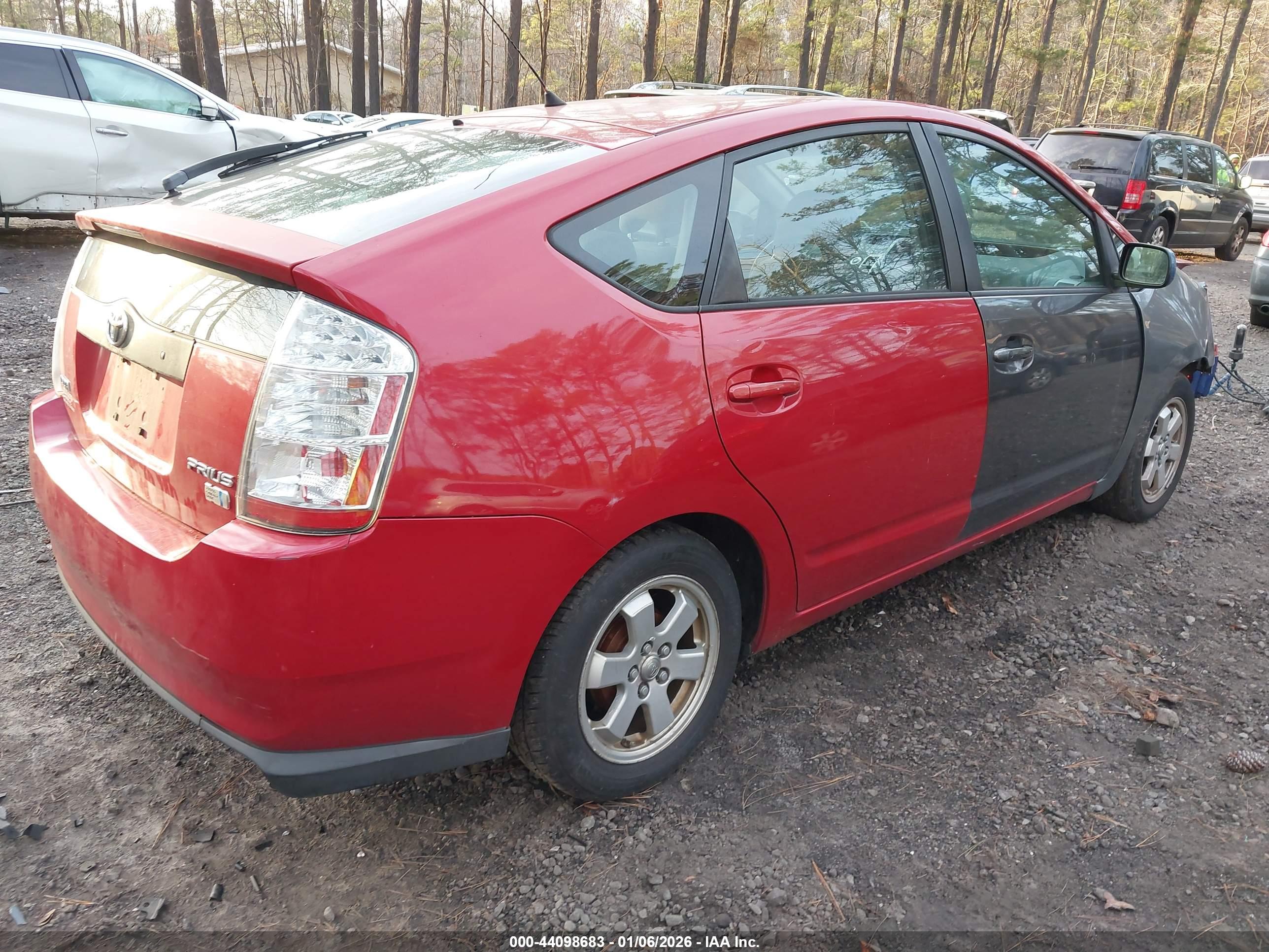 TOYOTA PRIUS image 4