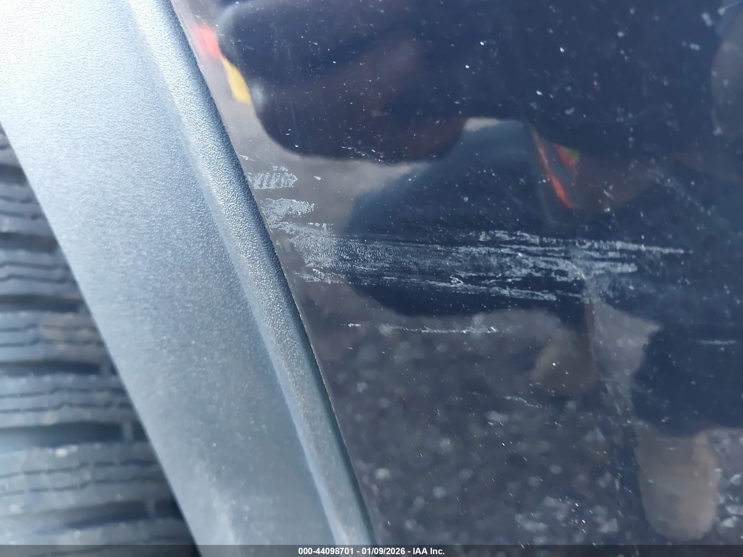 FORD ESCAPE image 6
