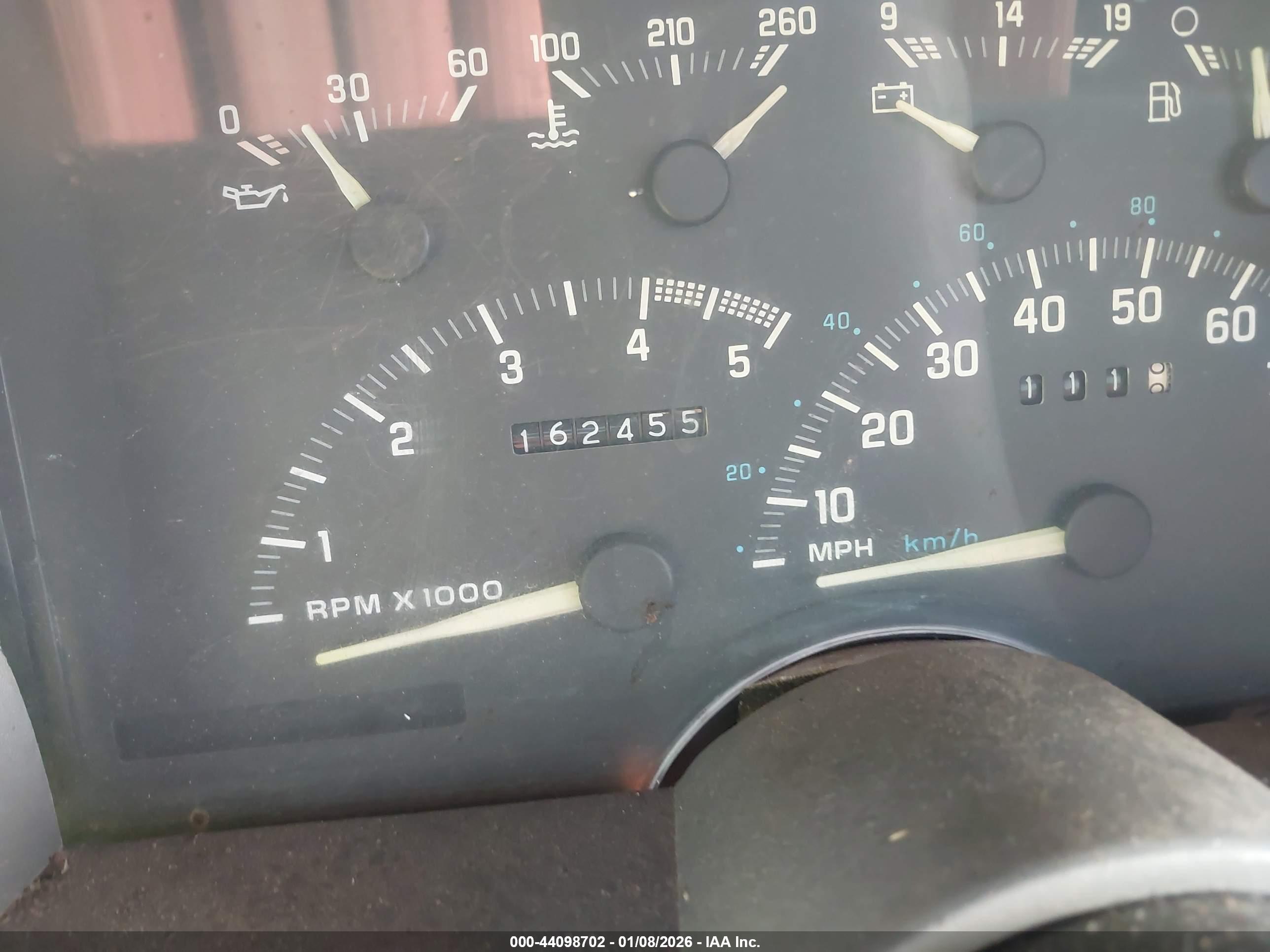 CHEVROLET GMT-400 image 7
