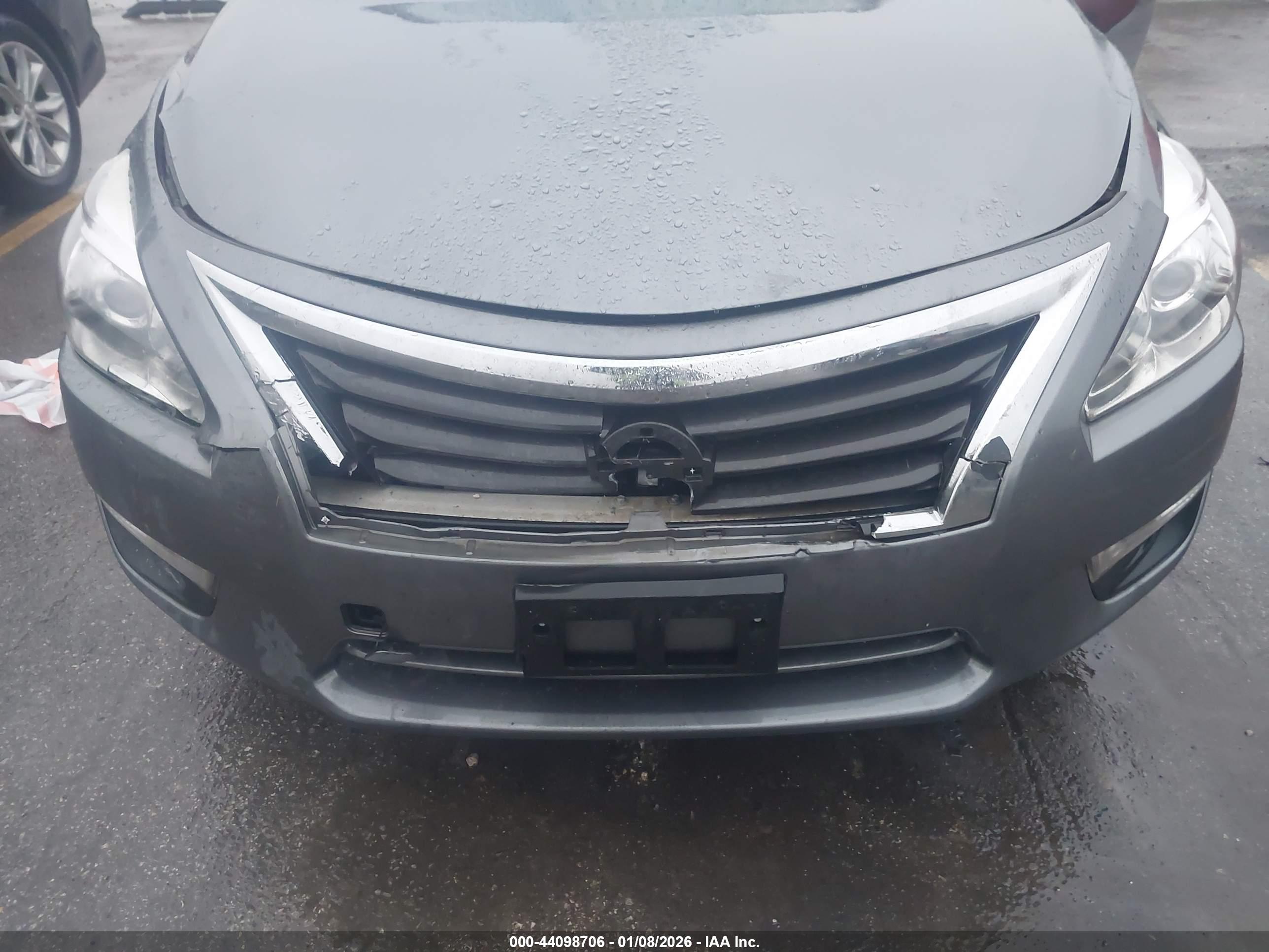 NISSAN ALTIMA image 6
