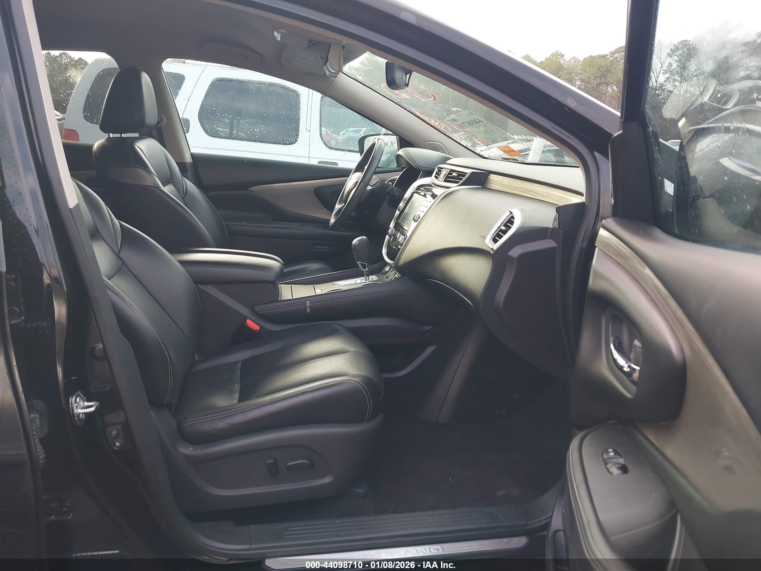 NISSAN MURANO image 5