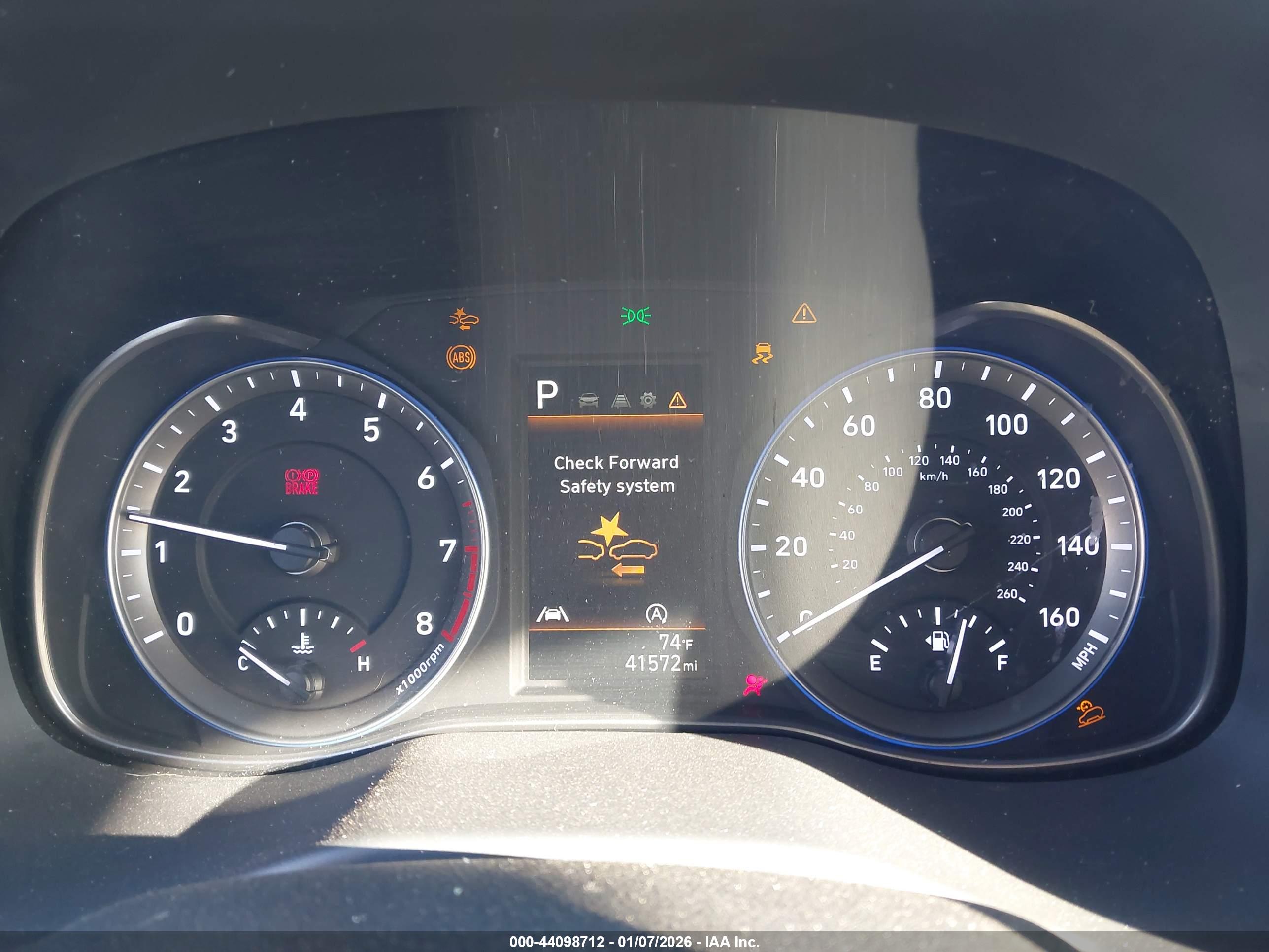 HYUNDAI KONA image 7