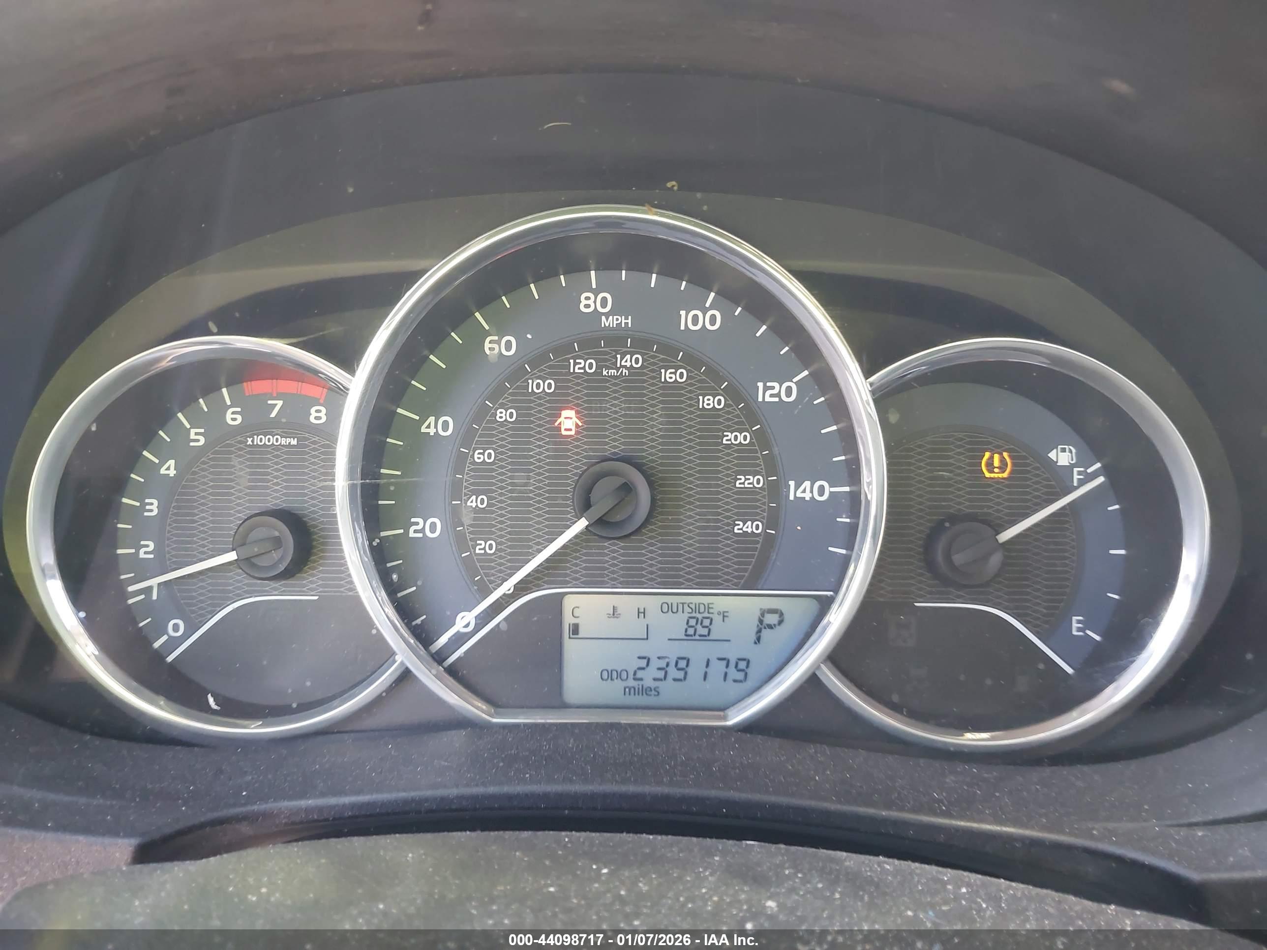 TOYOTA COROLLA image 7
