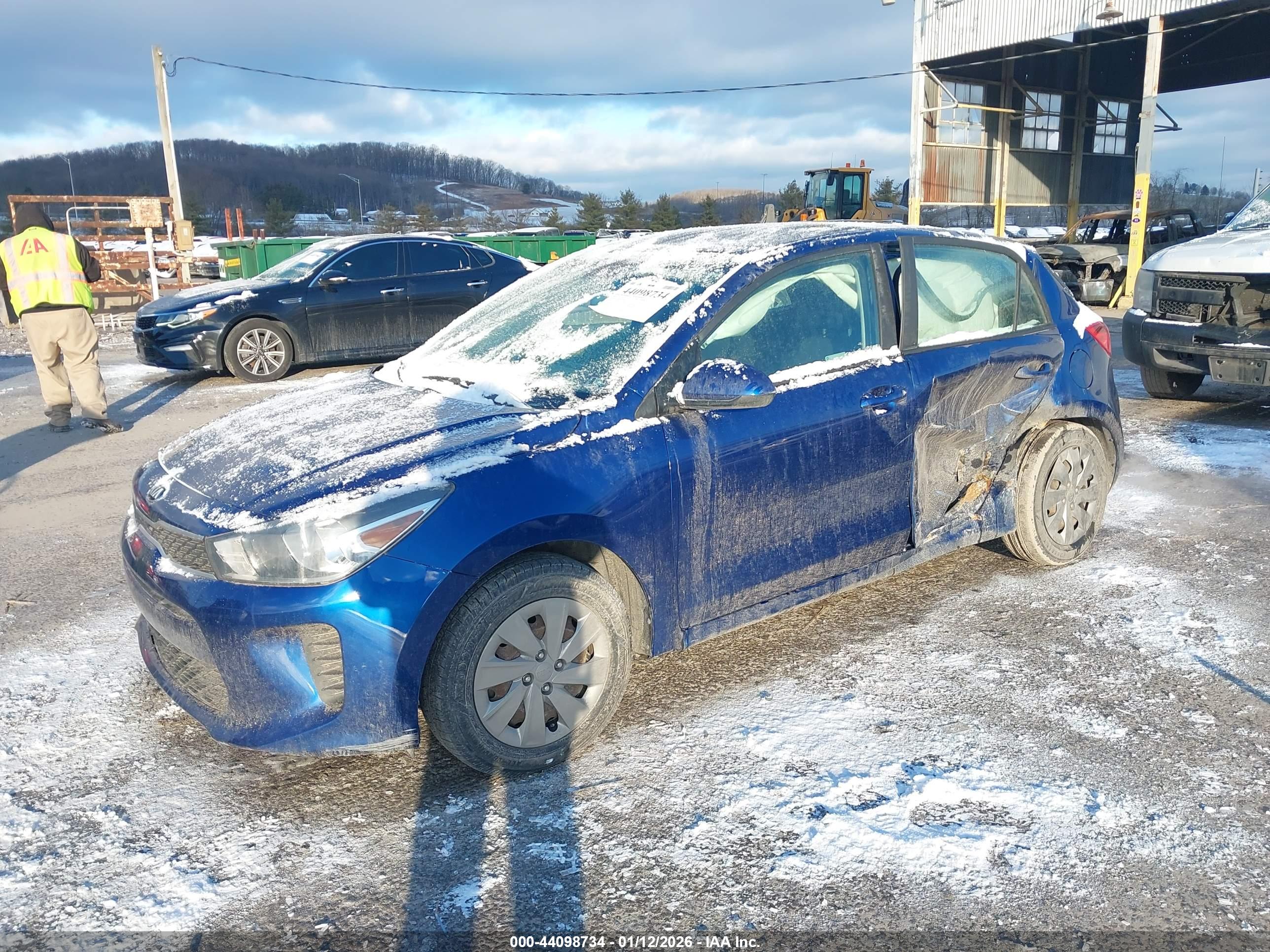 KIA RIO image 2