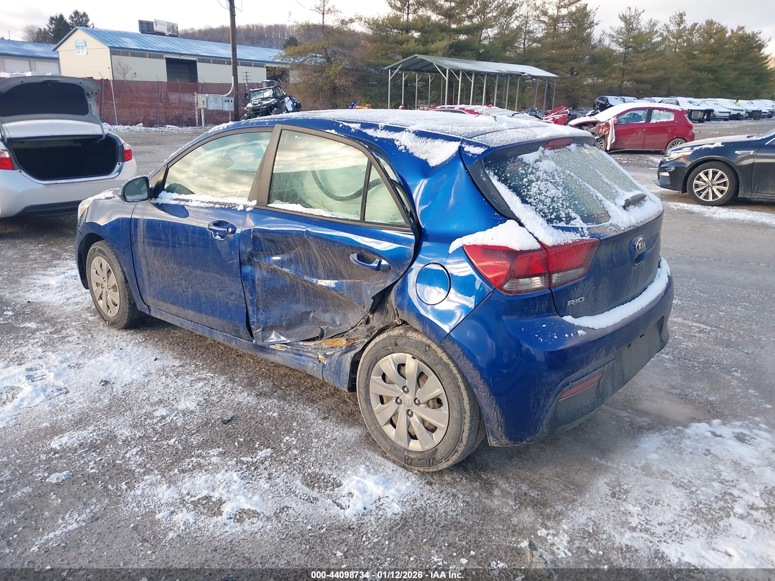 KIA RIO image 3