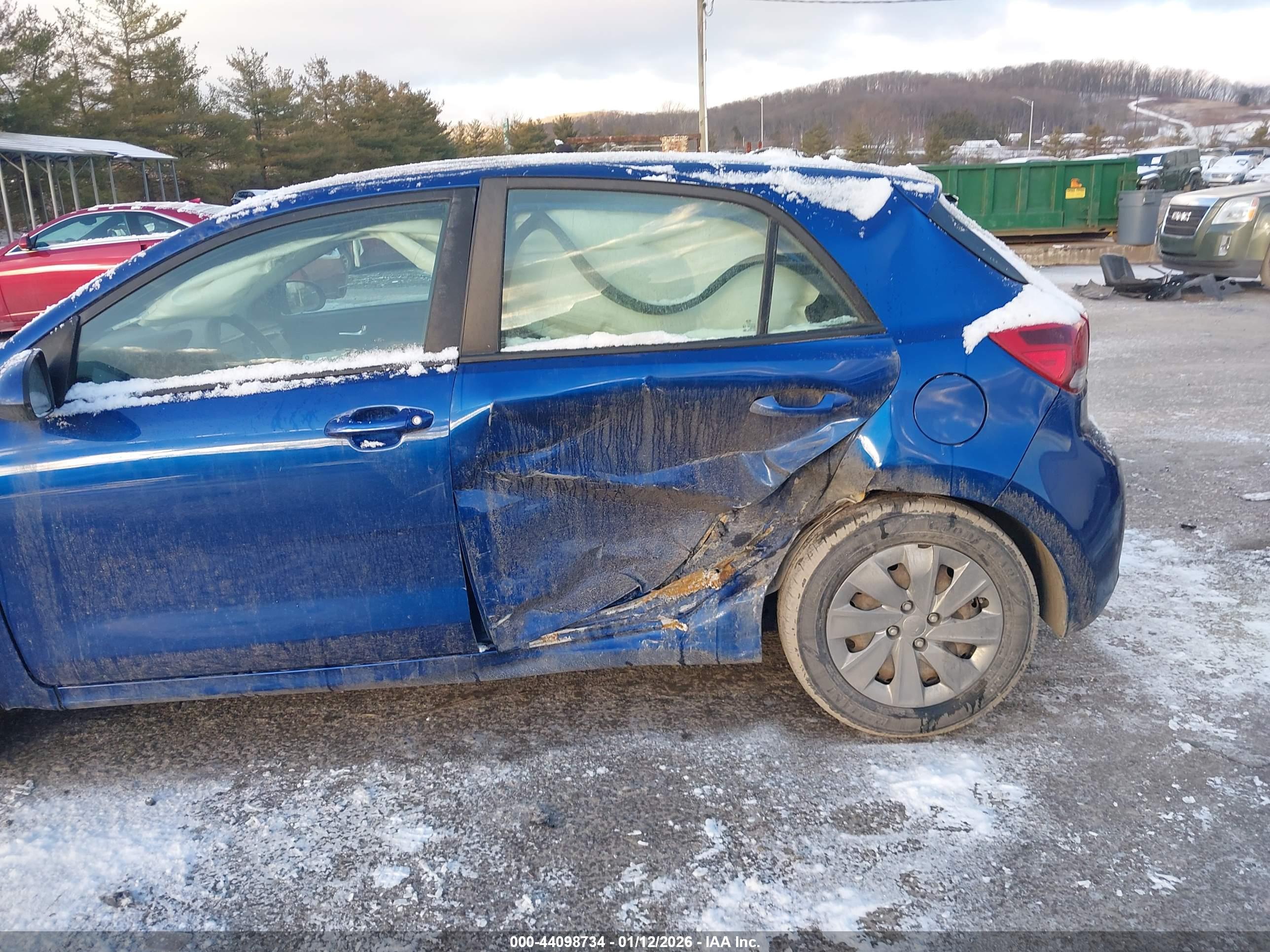 KIA RIO image 6