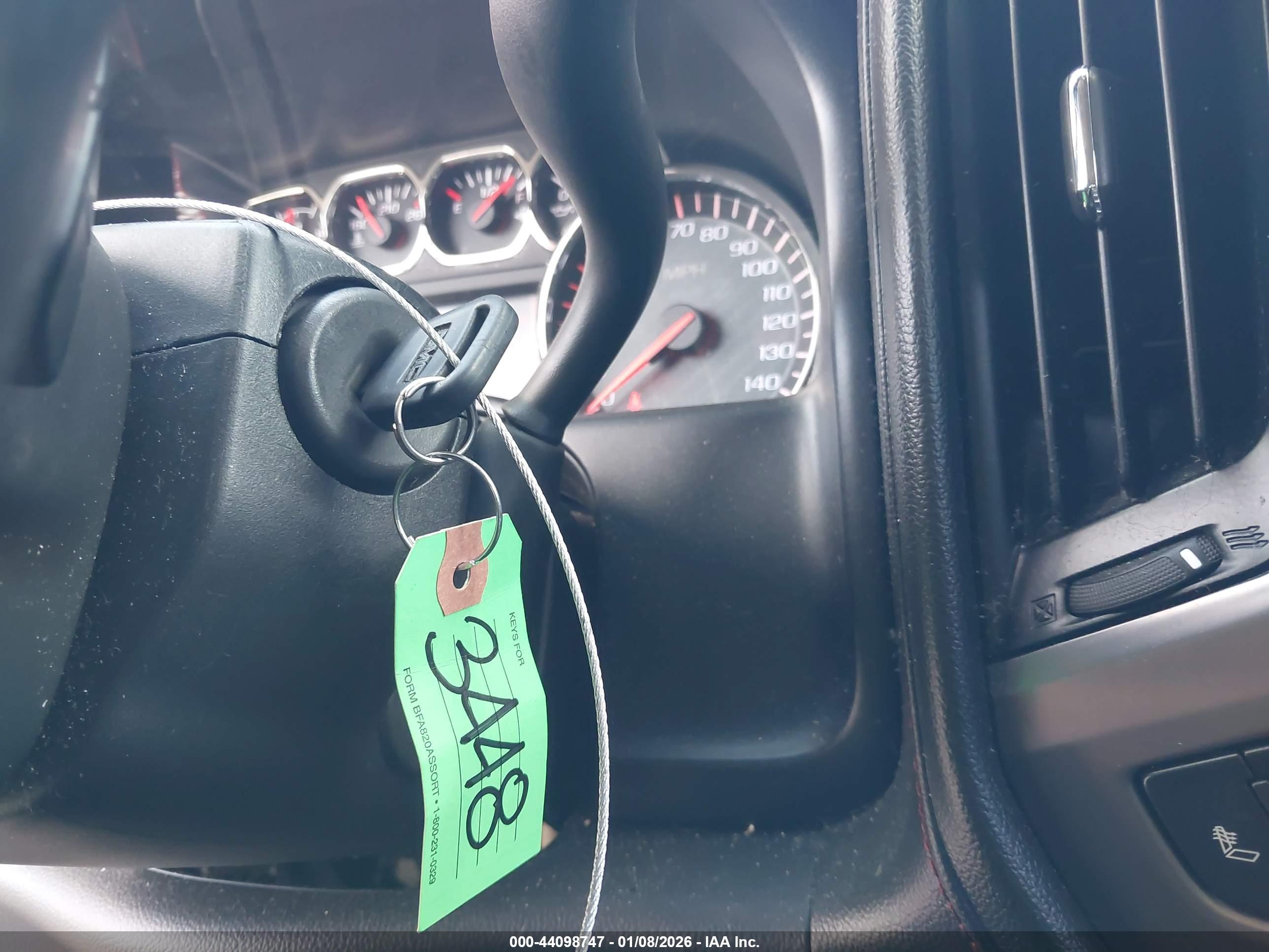 GMC SIERRA image 11