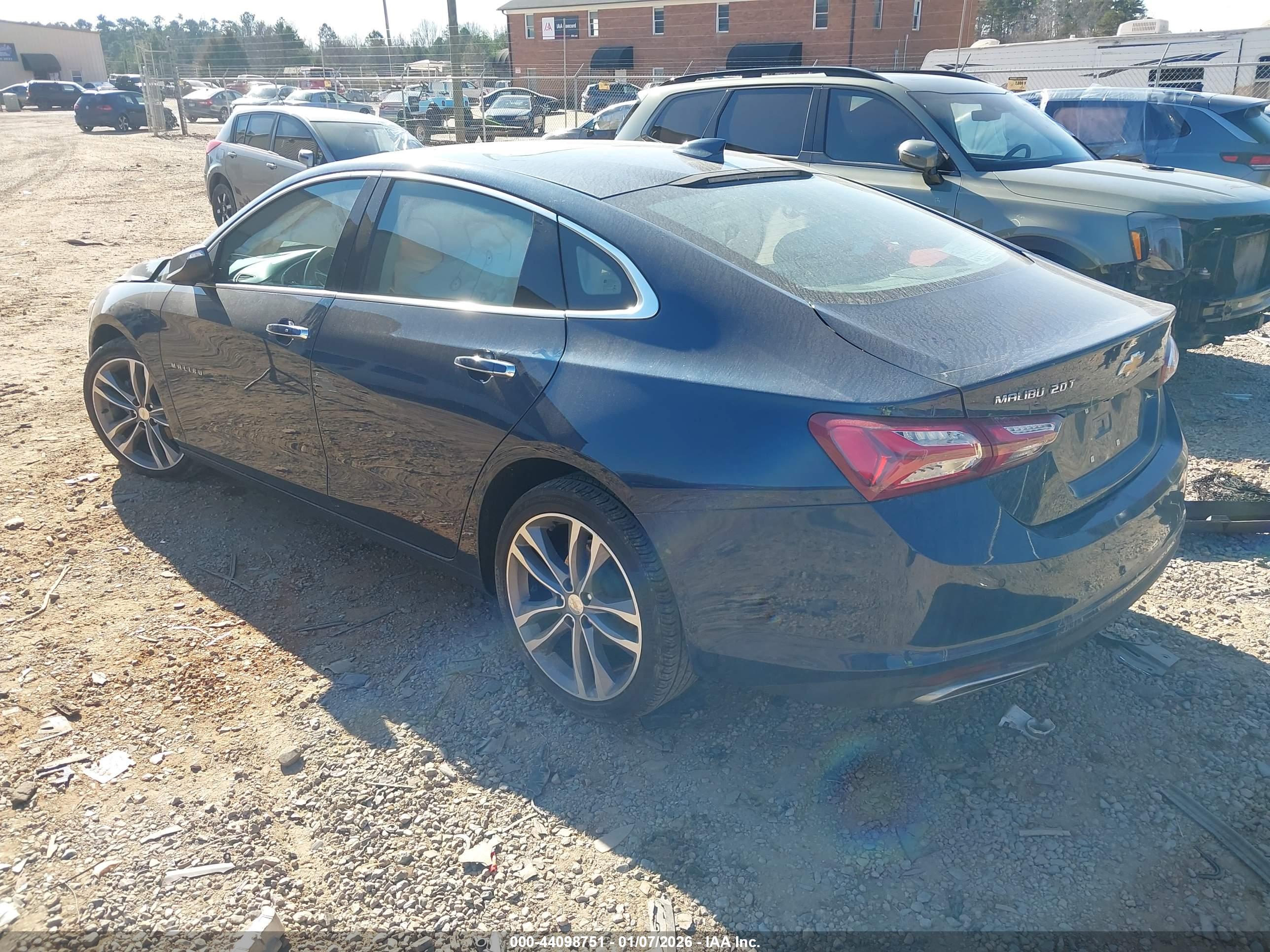 CHEVROLET MALIBU image 3