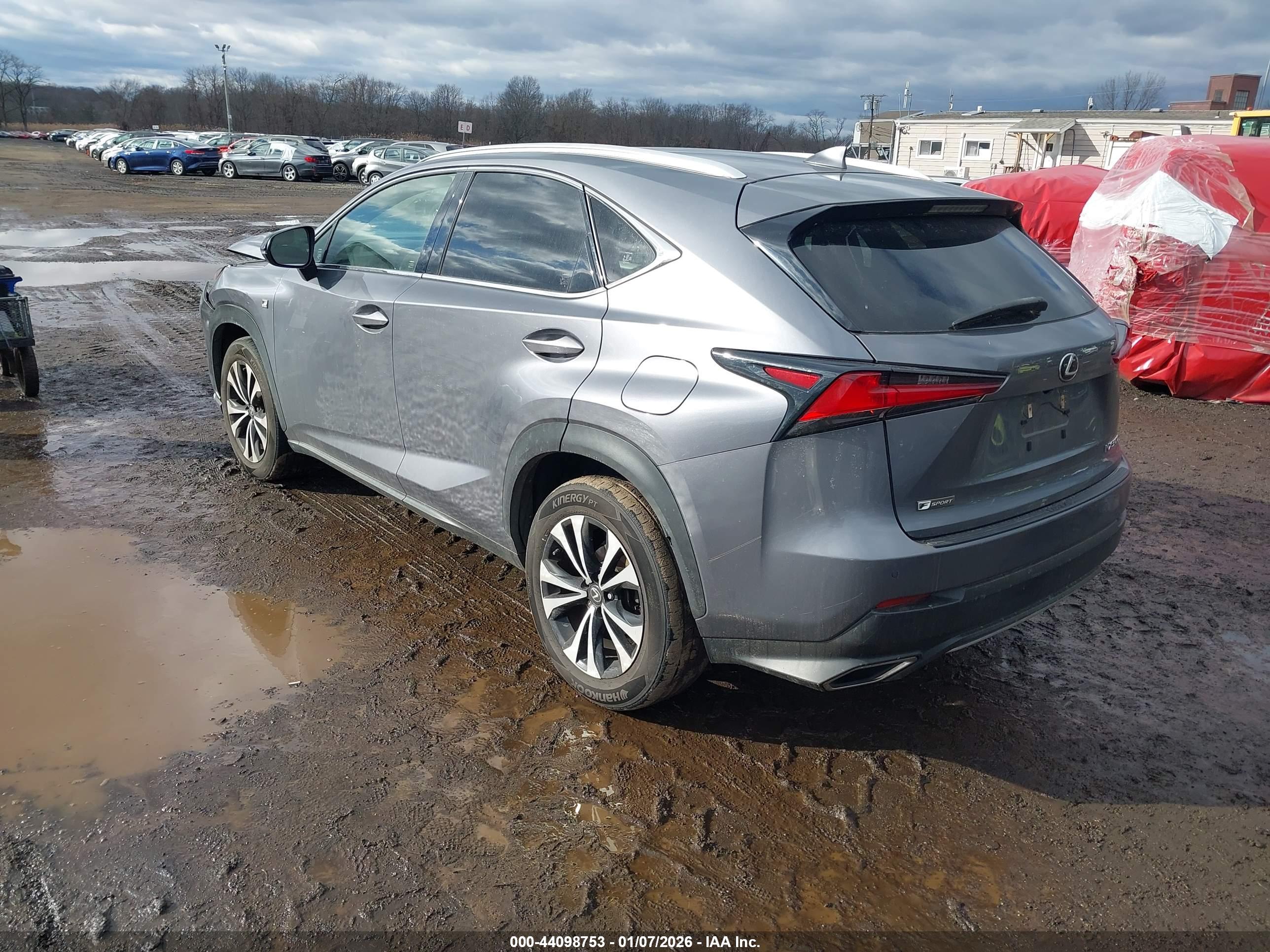 LEXUS NX image 3