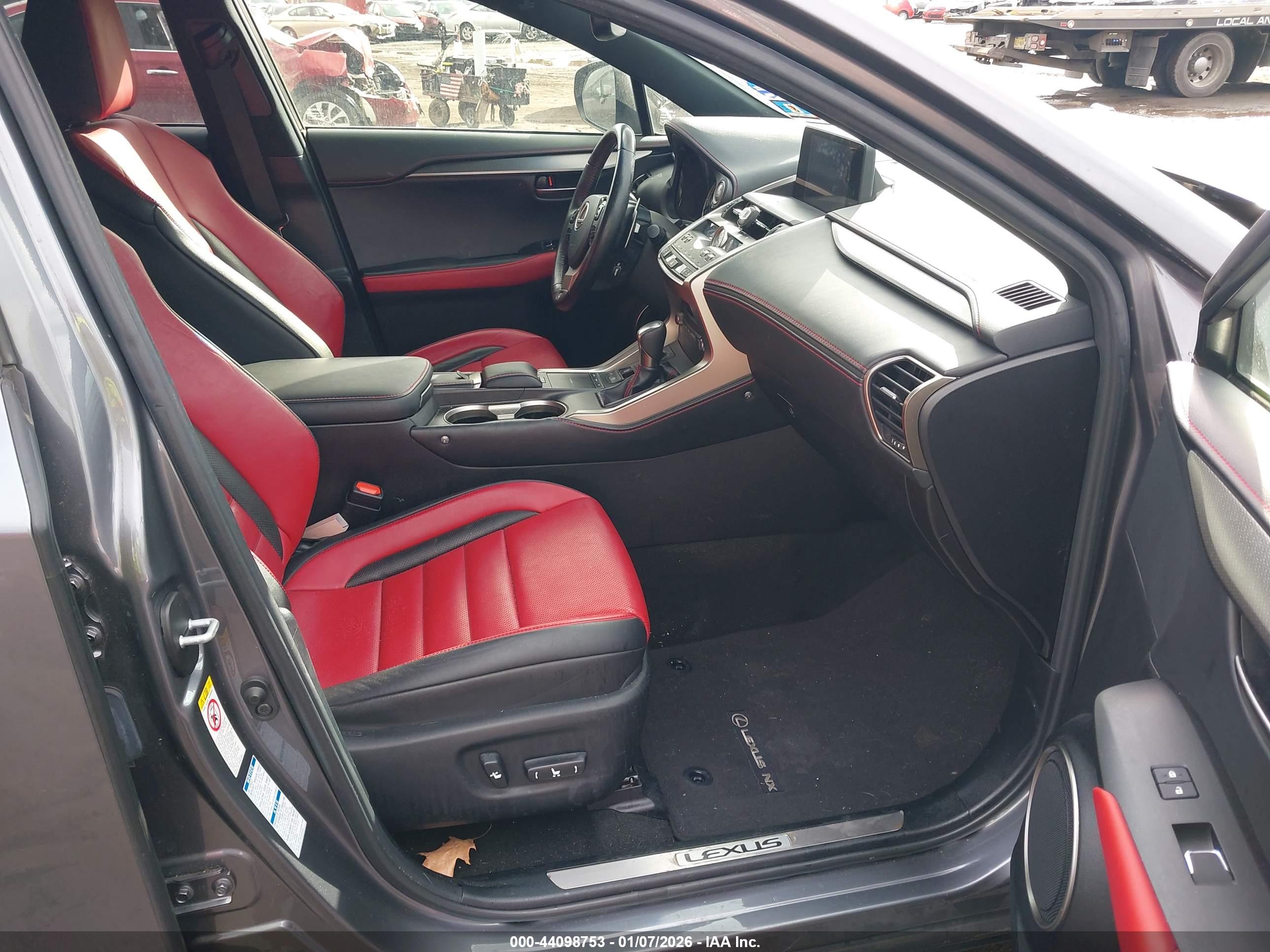 LEXUS NX image 5