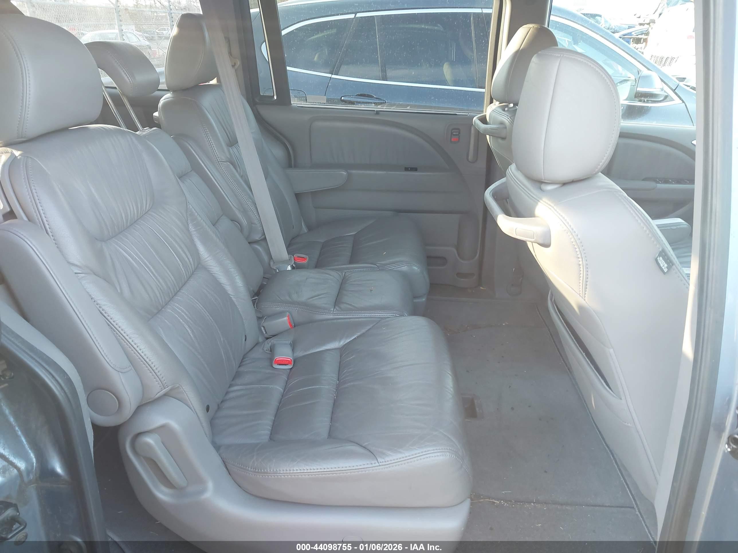 HONDA ODYSSEY image 8
