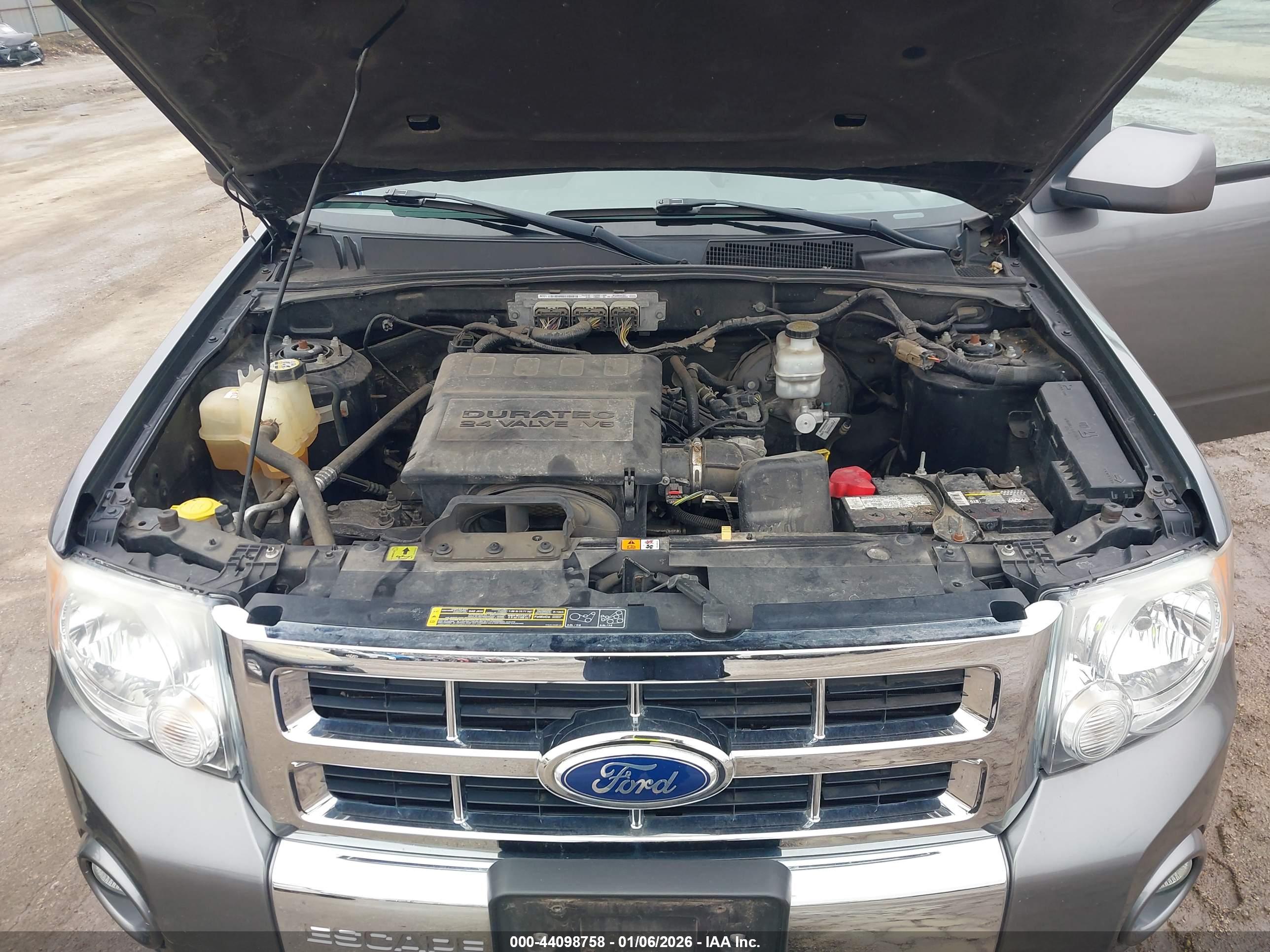 FORD ESCAPE image 10