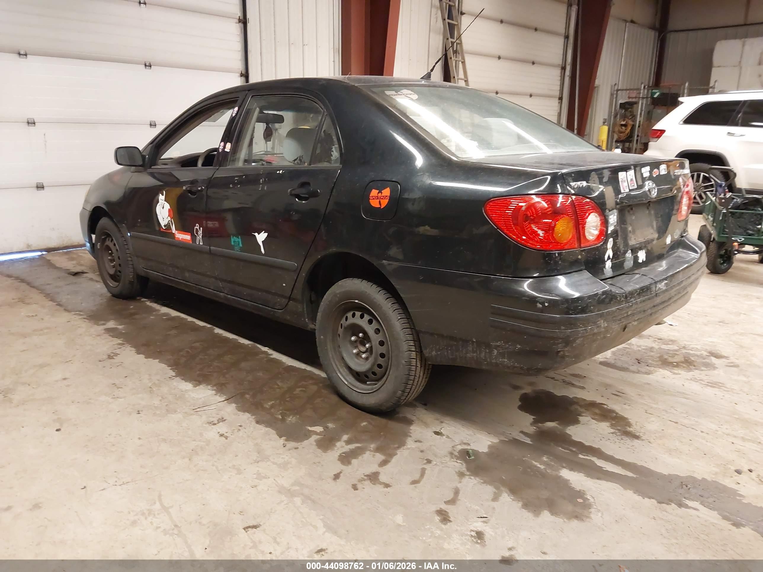 TOYOTA COROLLA image 3