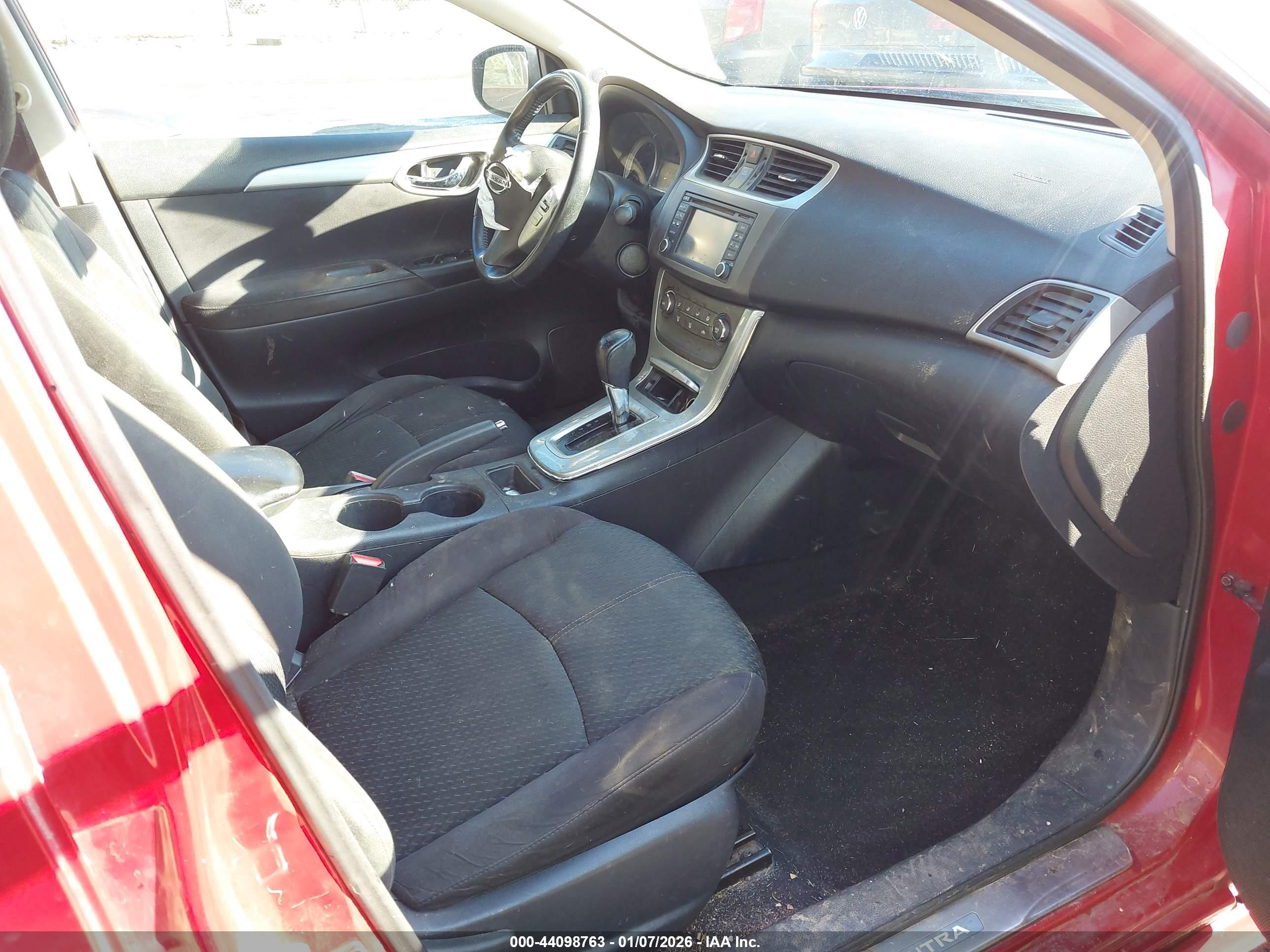 NISSAN SENTRA image 5