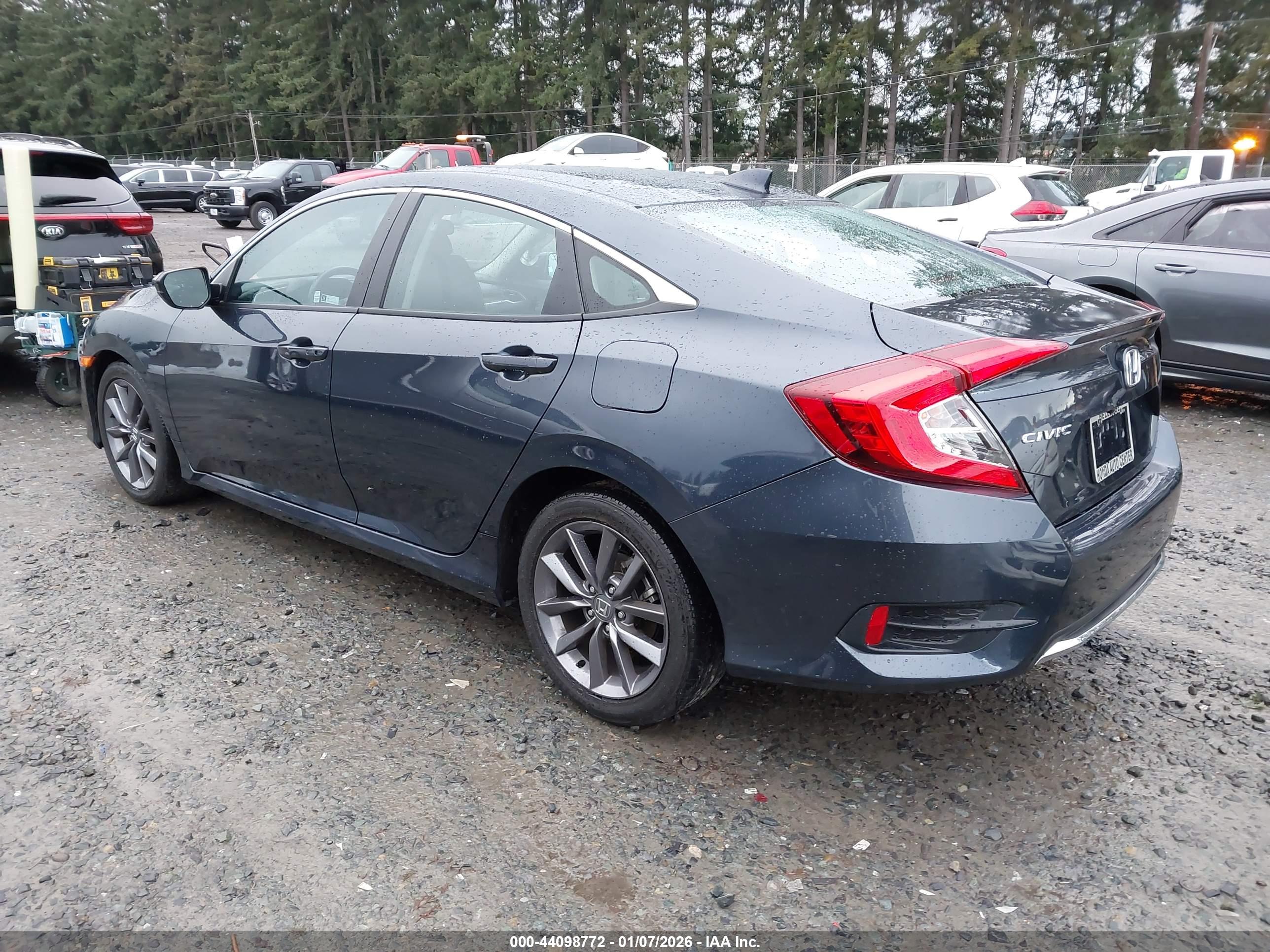 HONDA CIVIC image 3