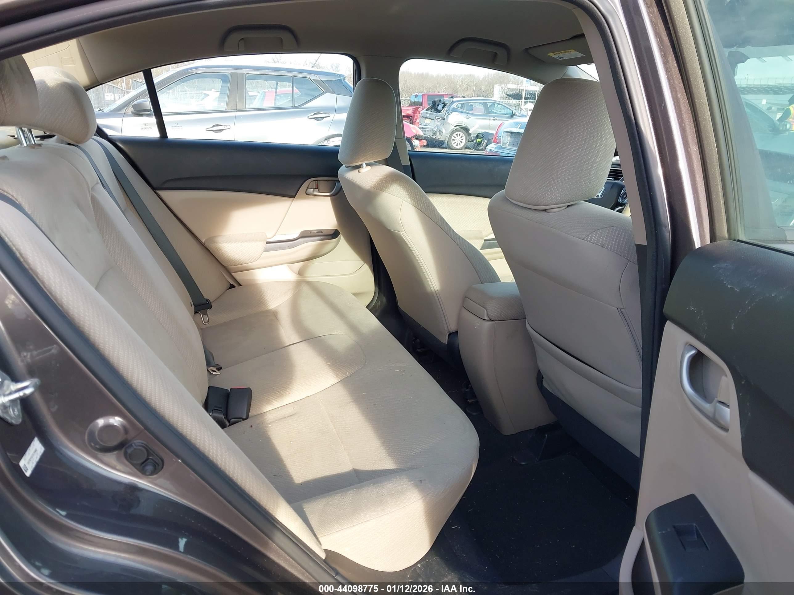 HONDA CIVIC image 8