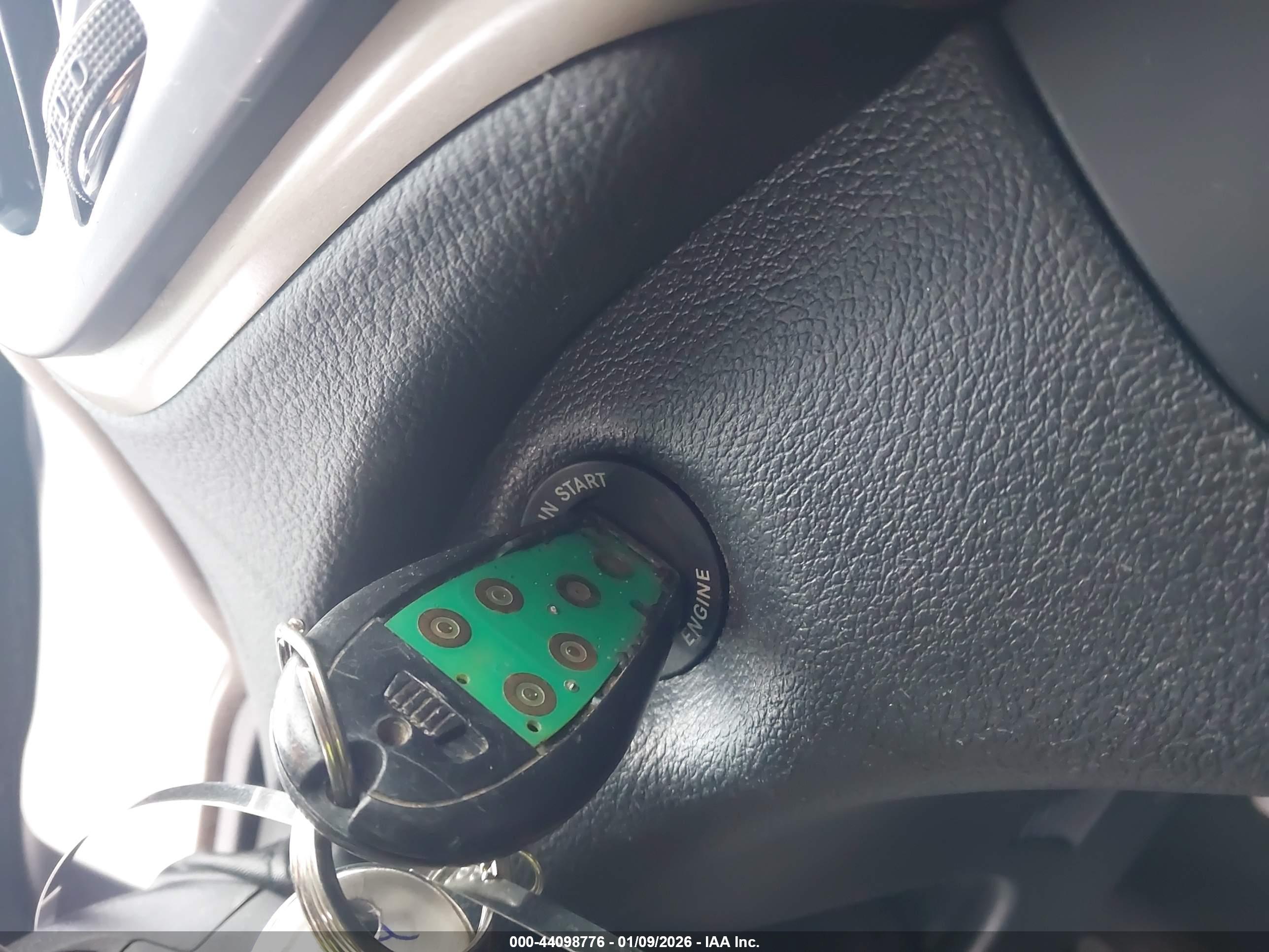 JEEP CHEROKEE image 11