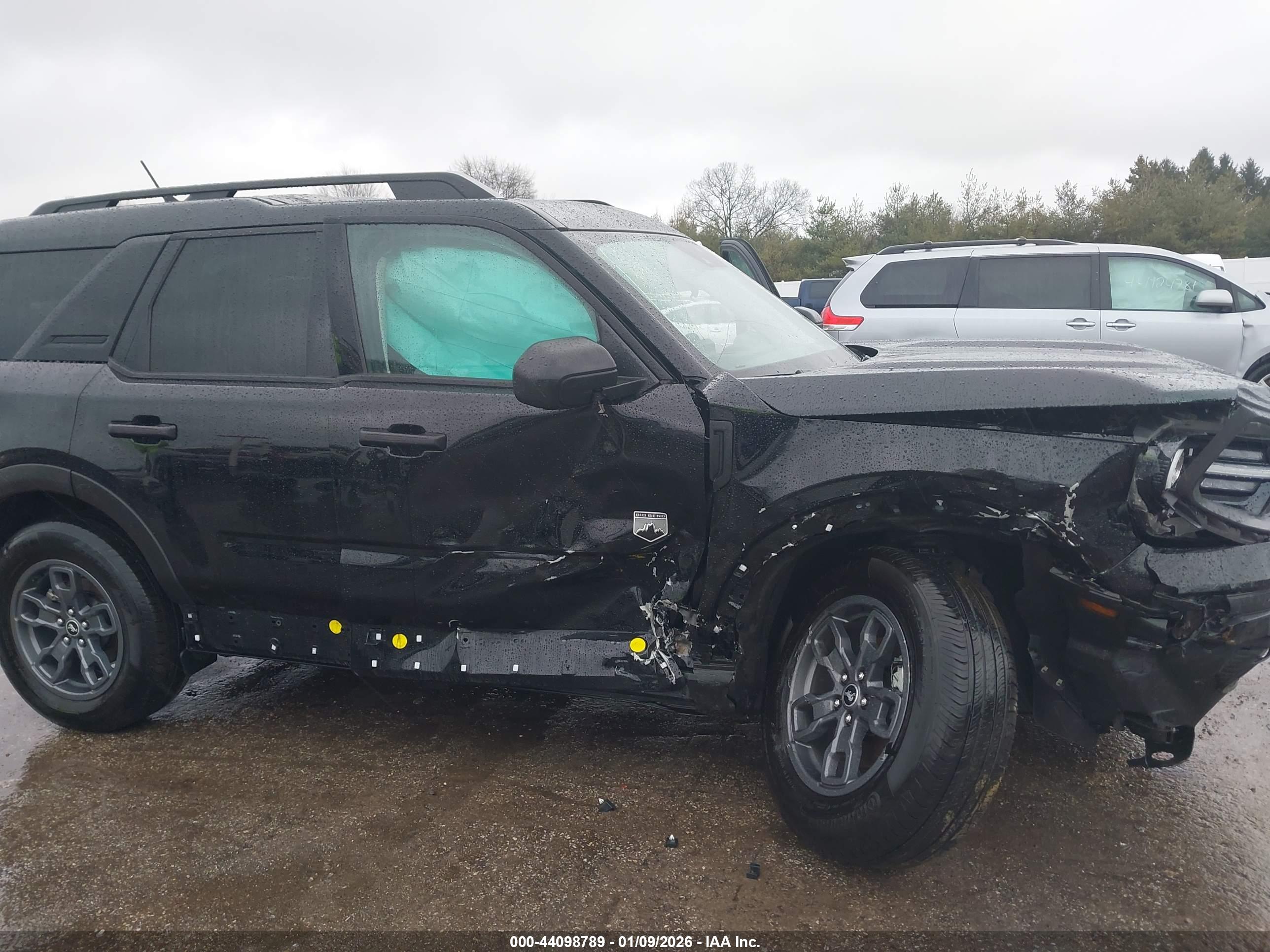 FORD BRONCO image 6