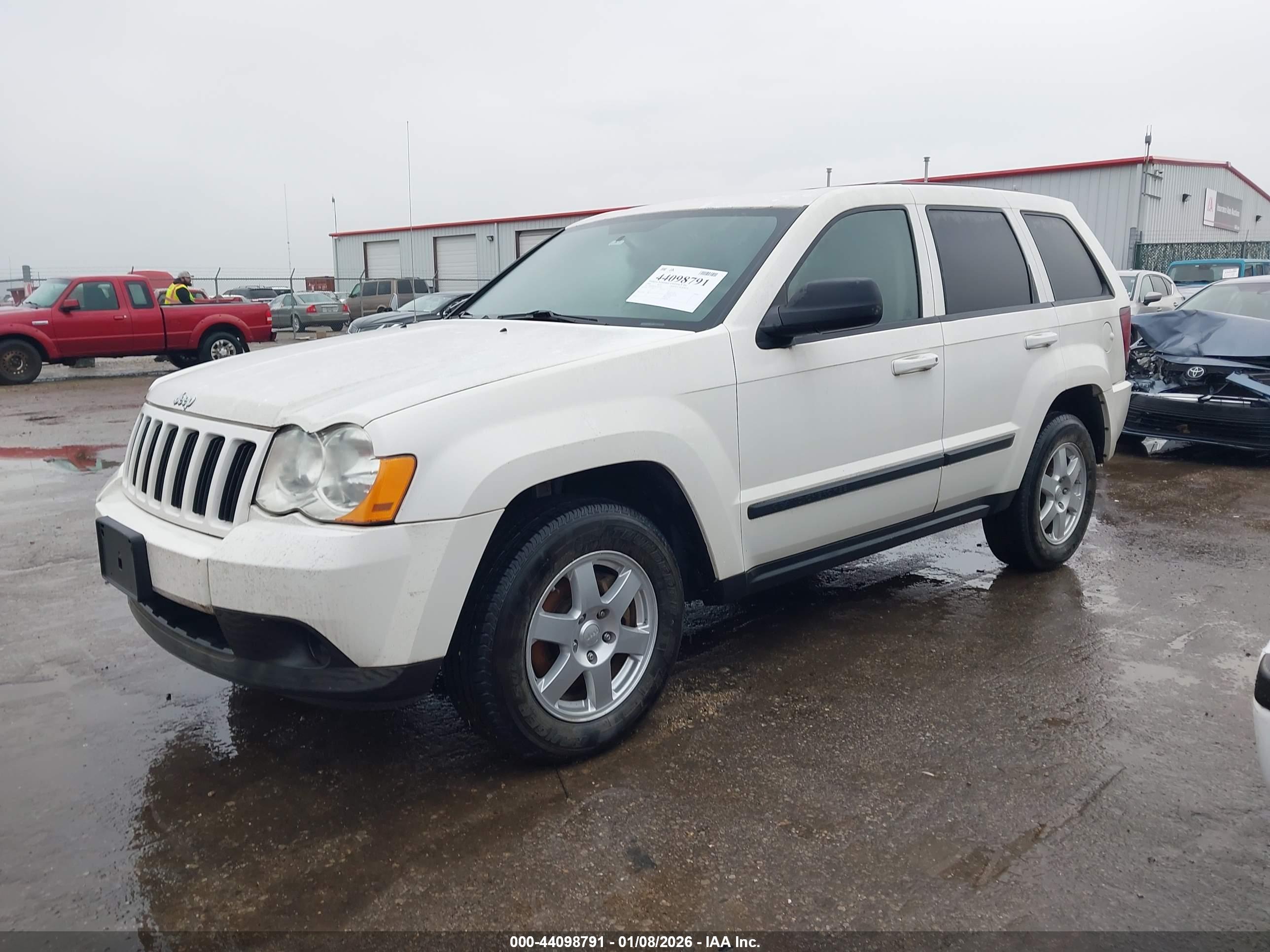 JEEP GRAND image 2