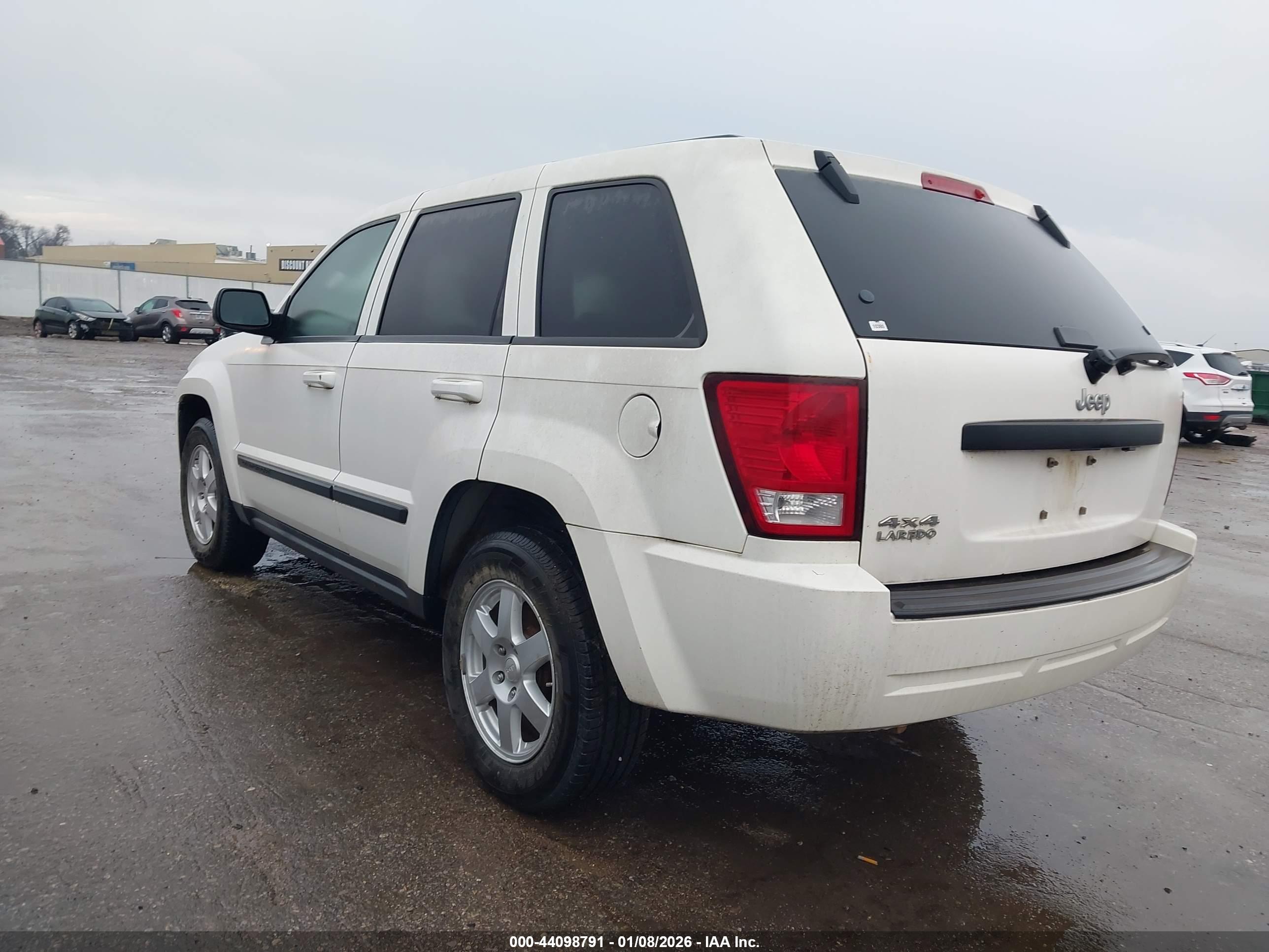 JEEP GRAND image 3