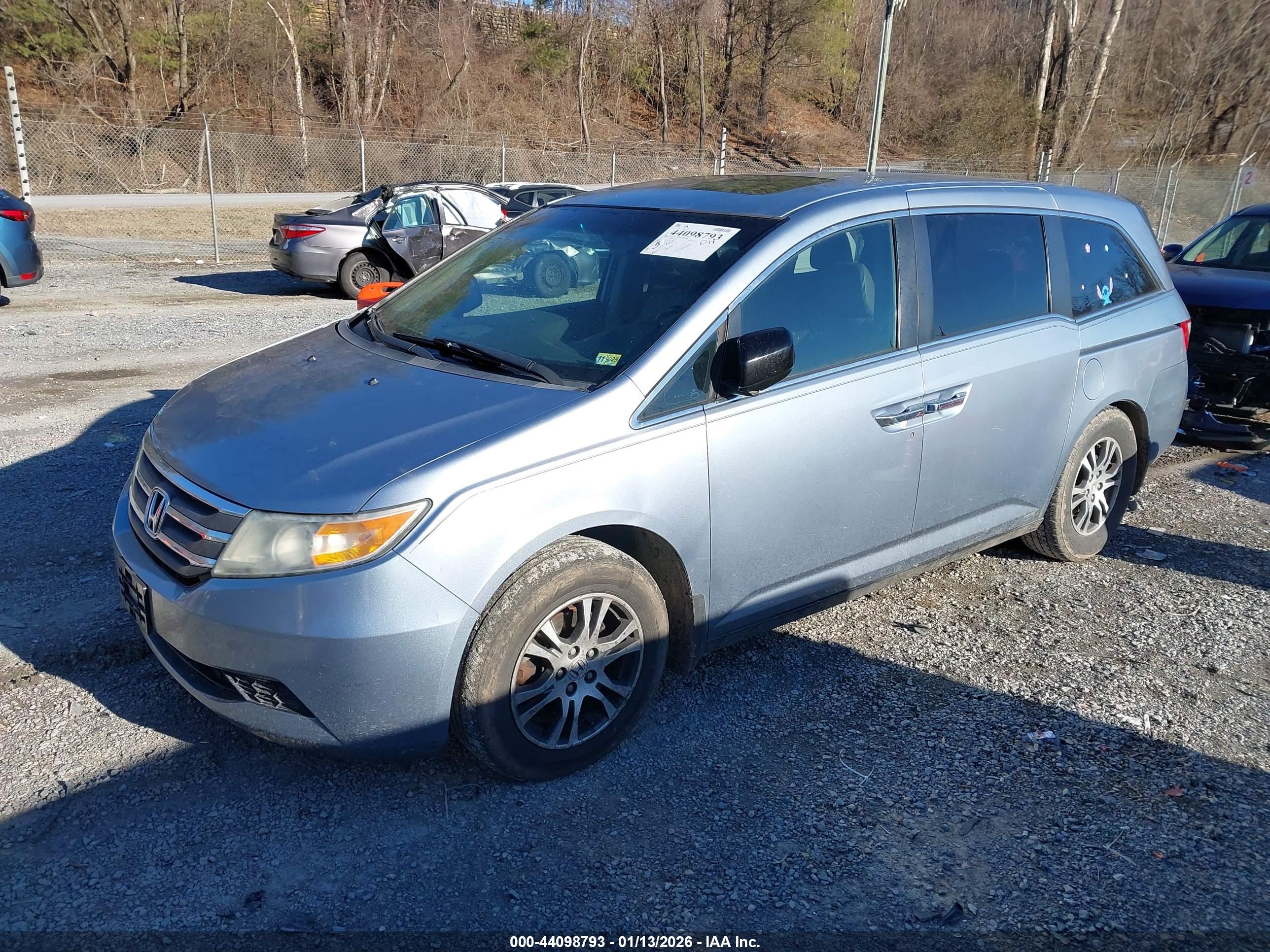 HONDA ODYSSEY image 2