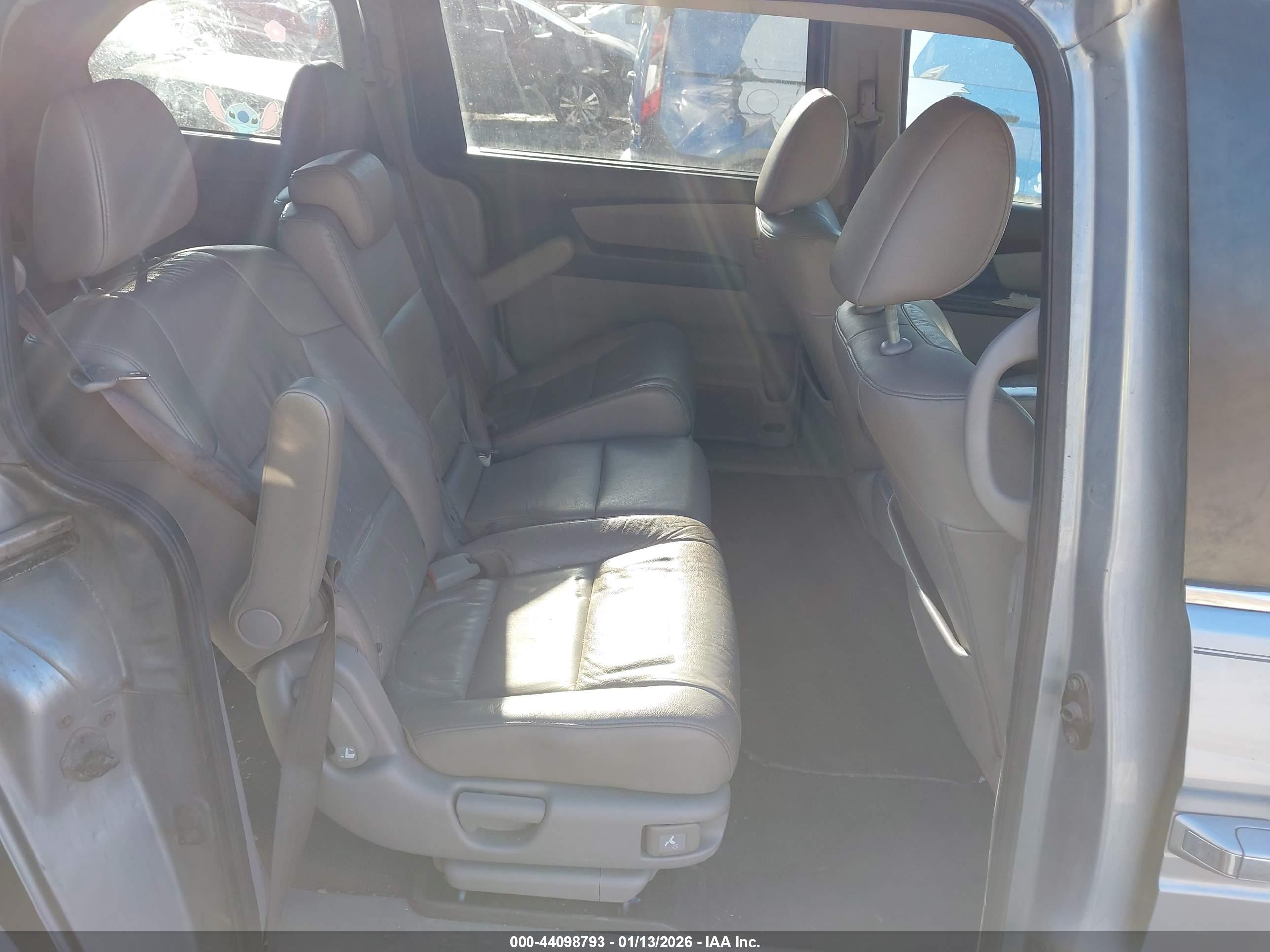 HONDA ODYSSEY image 8