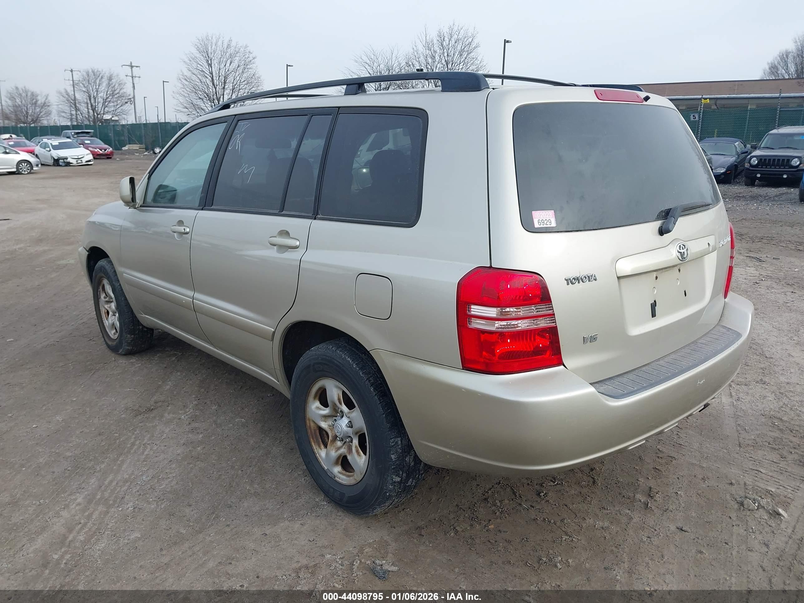 TOYOTA HIGHLANDER image 3