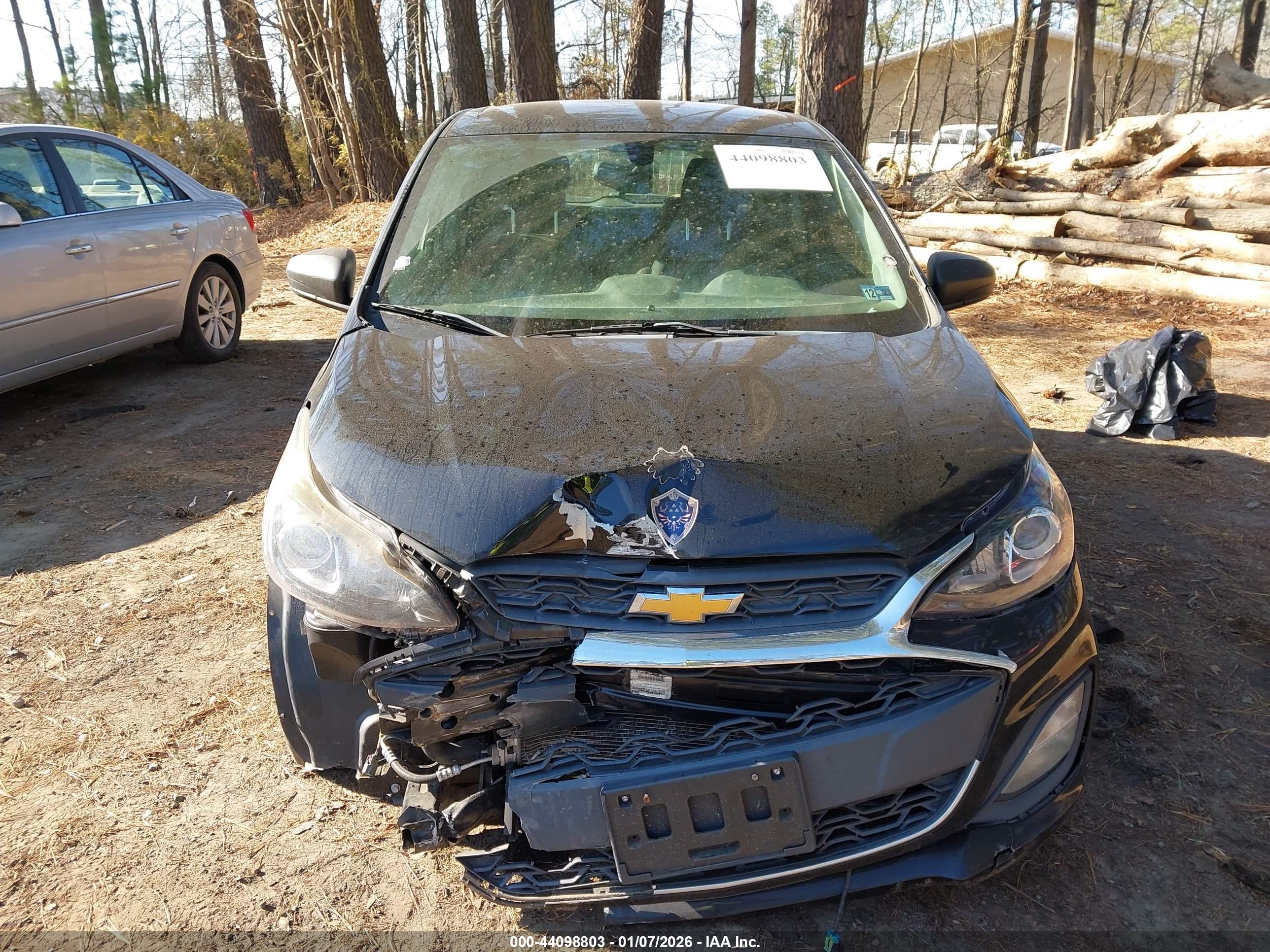 CHEVROLET SPARK image 6