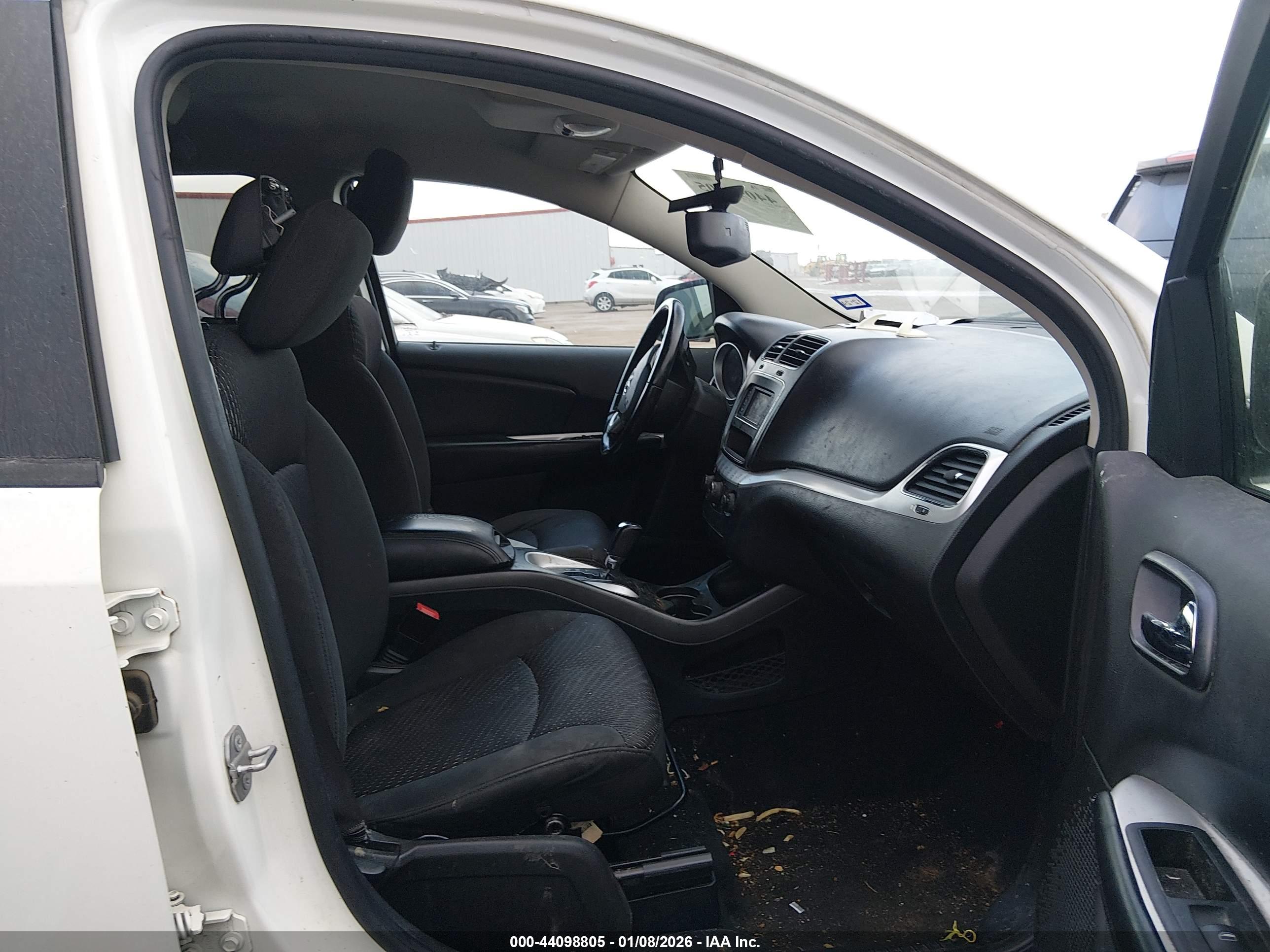 DODGE JOURNEY image 5