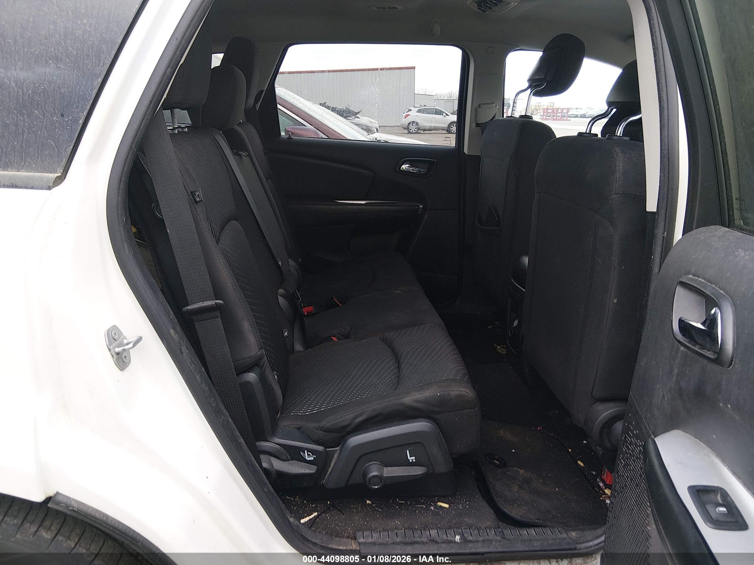 DODGE JOURNEY image 8