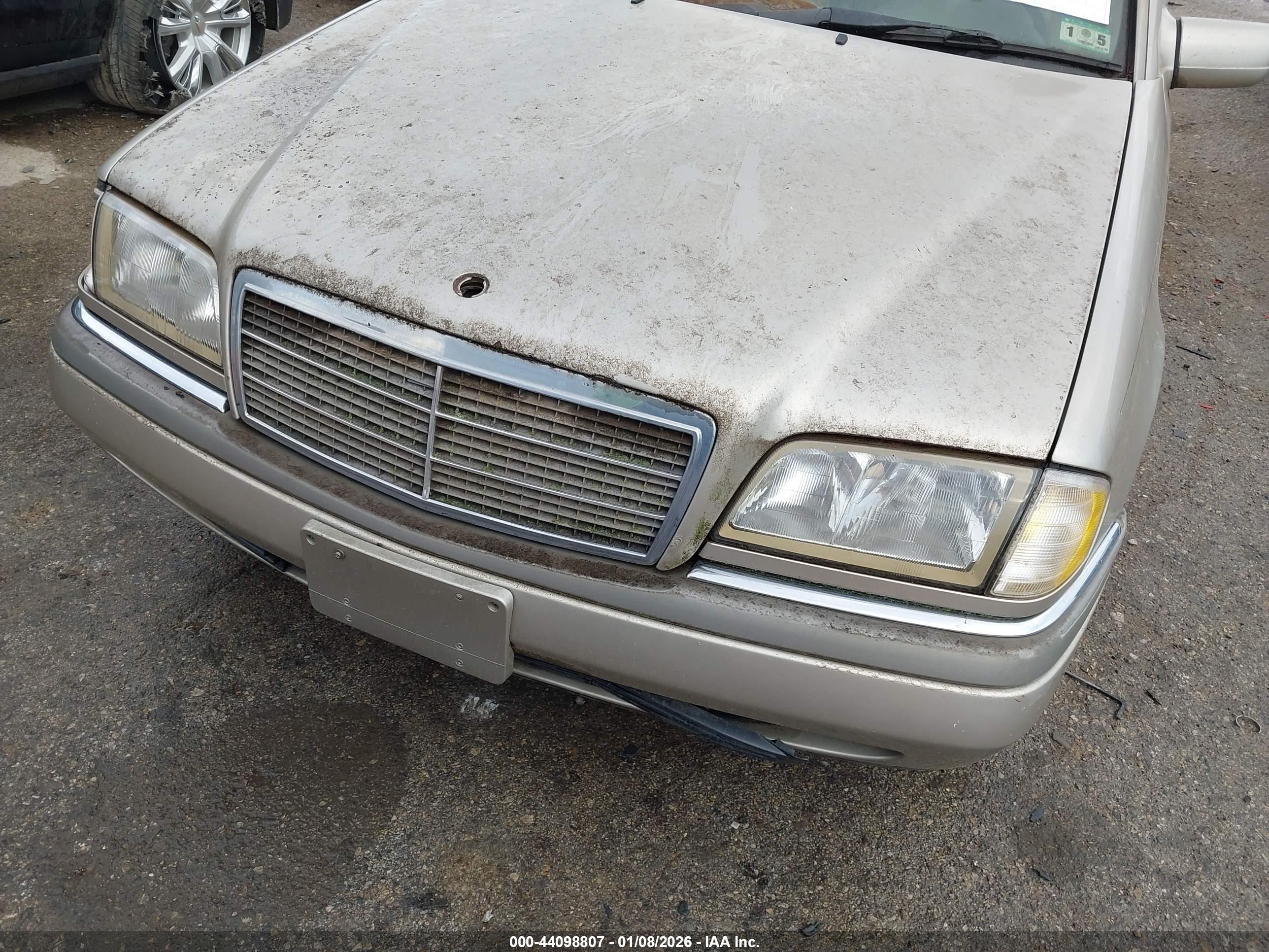 MERCEDES-BENZ C image 6